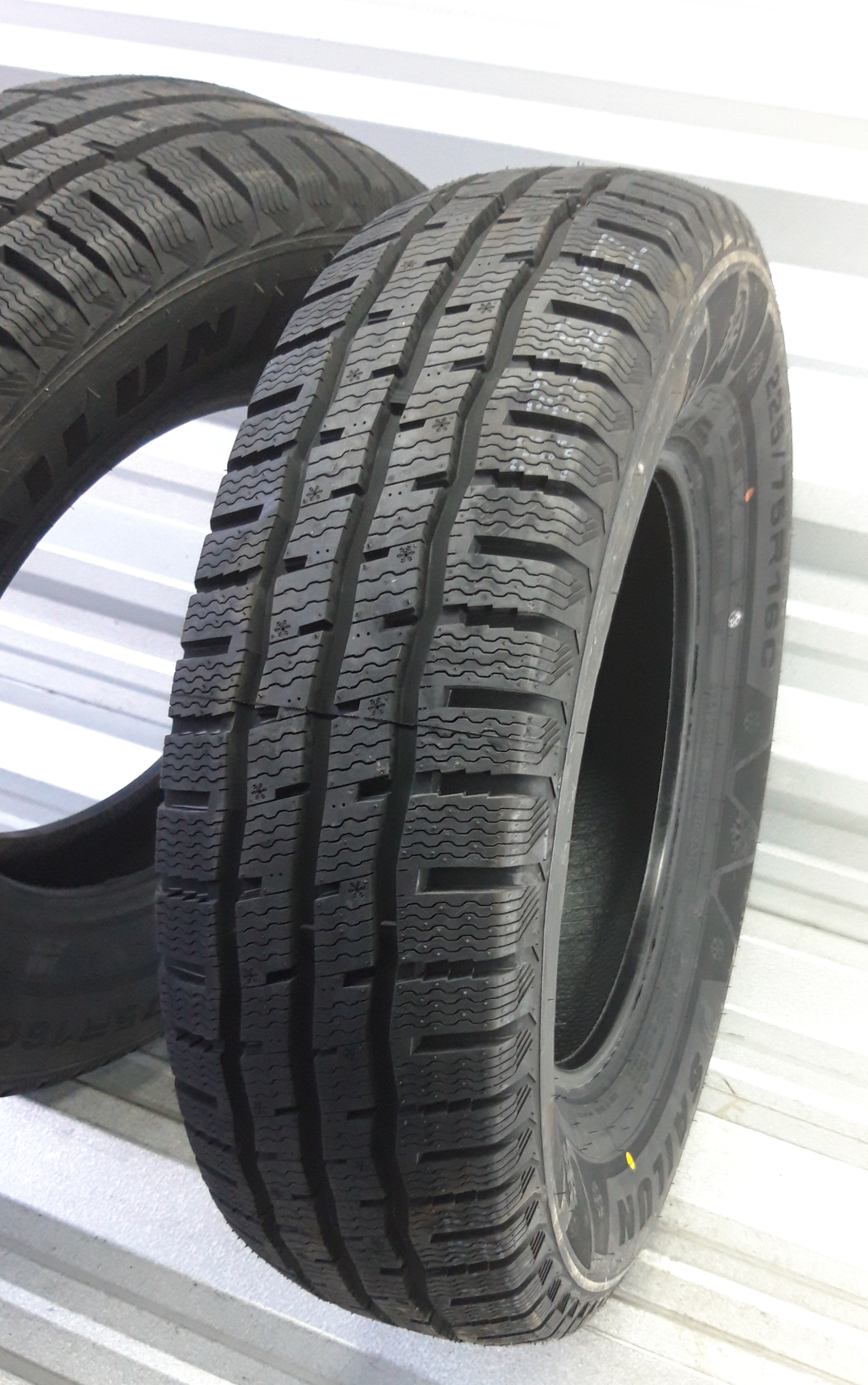 Шини Sailun ENDURE WSL1 195/75 R16 107 / 105R