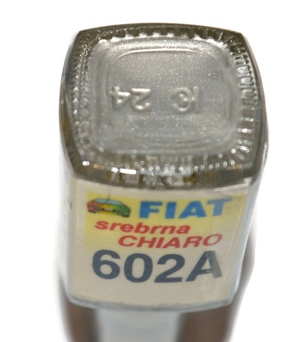 FIAT 602A SREBRNA LAKIER ZAPRAWKA DO RYS ARA 10 ML