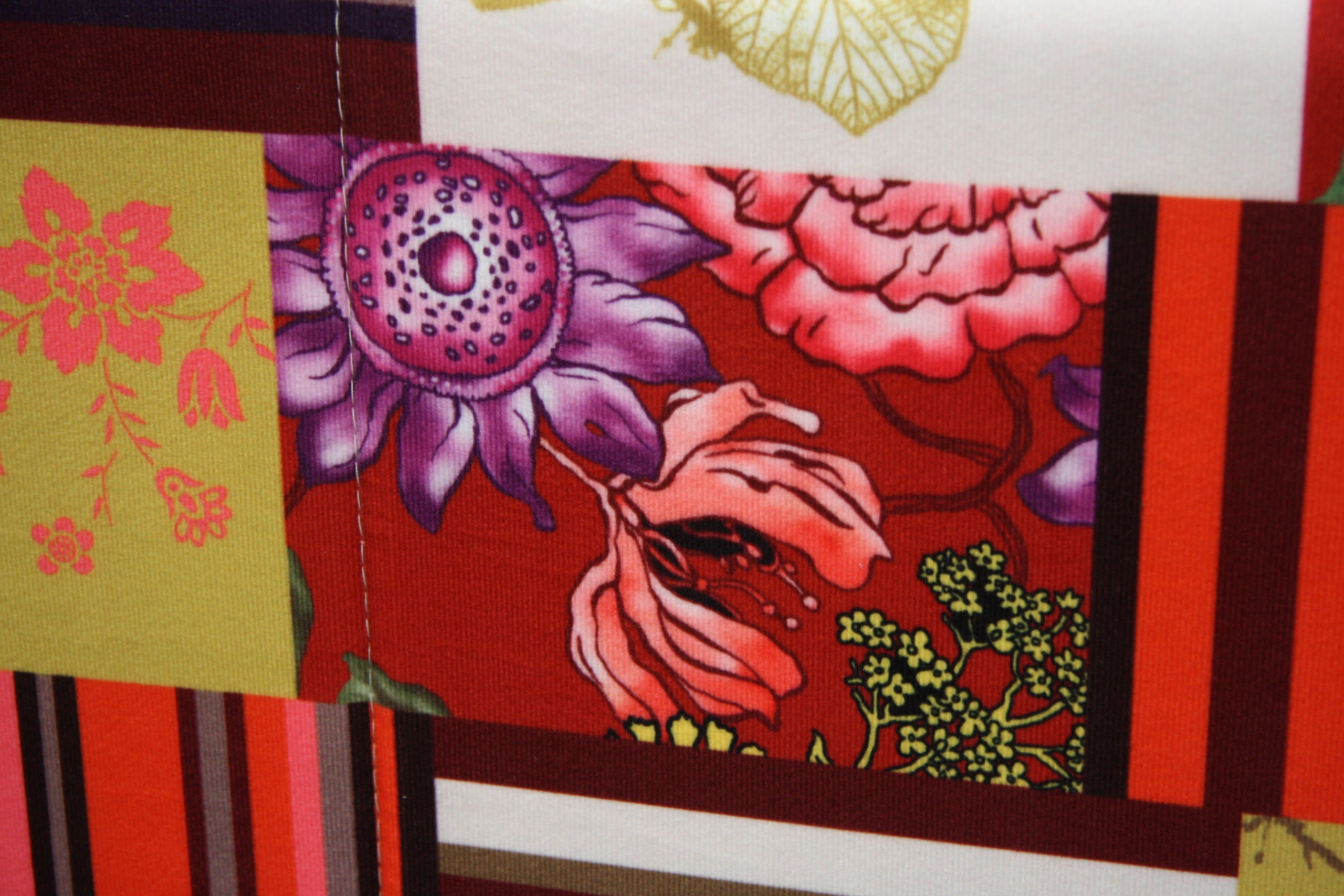 Rama 140 x 200 cm Łóżko Tkanina Materiał PATCHWORK Kolekcja BGM s.c. PATCHWORK