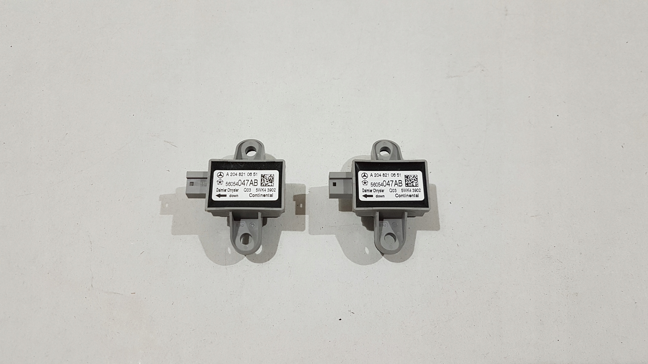 A2048210651 - Датчик удара Мерседес к В204 А2048210651