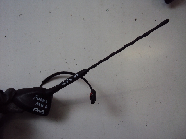 ANTENA DAB FORD FOCUS MK3 JM5T-19G461-AA Model Ford
