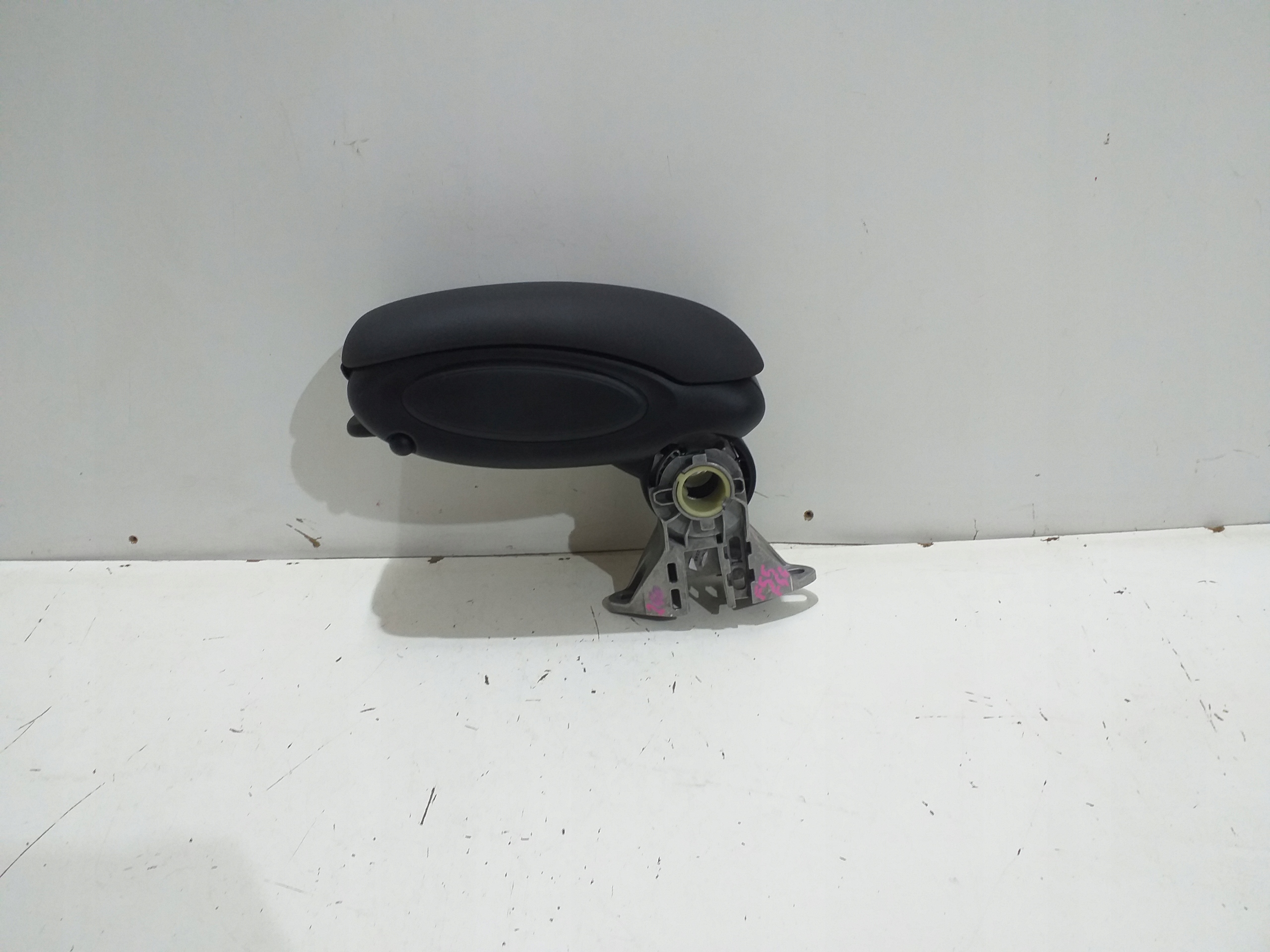 9292951 - Підлокітник MINI COOPER F55 F56 14-9292951