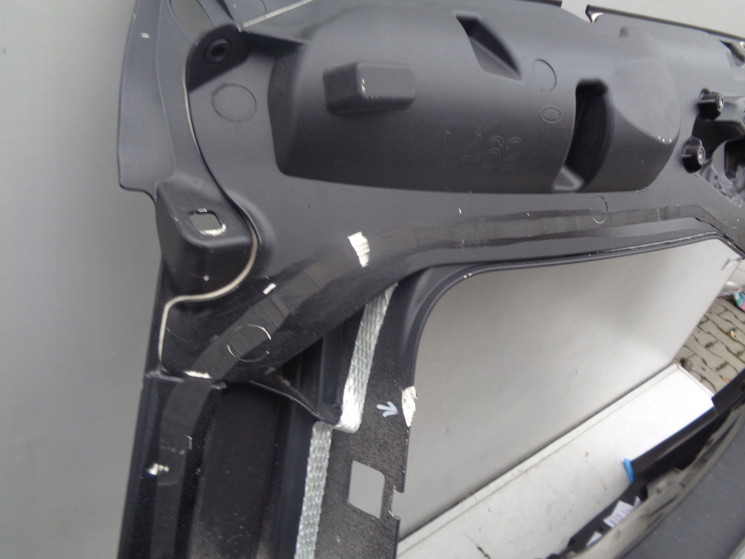 KLAPA TYLNA LAND ROVER DISCOVERY V 17- NR 15483 Kolor do lakierowania