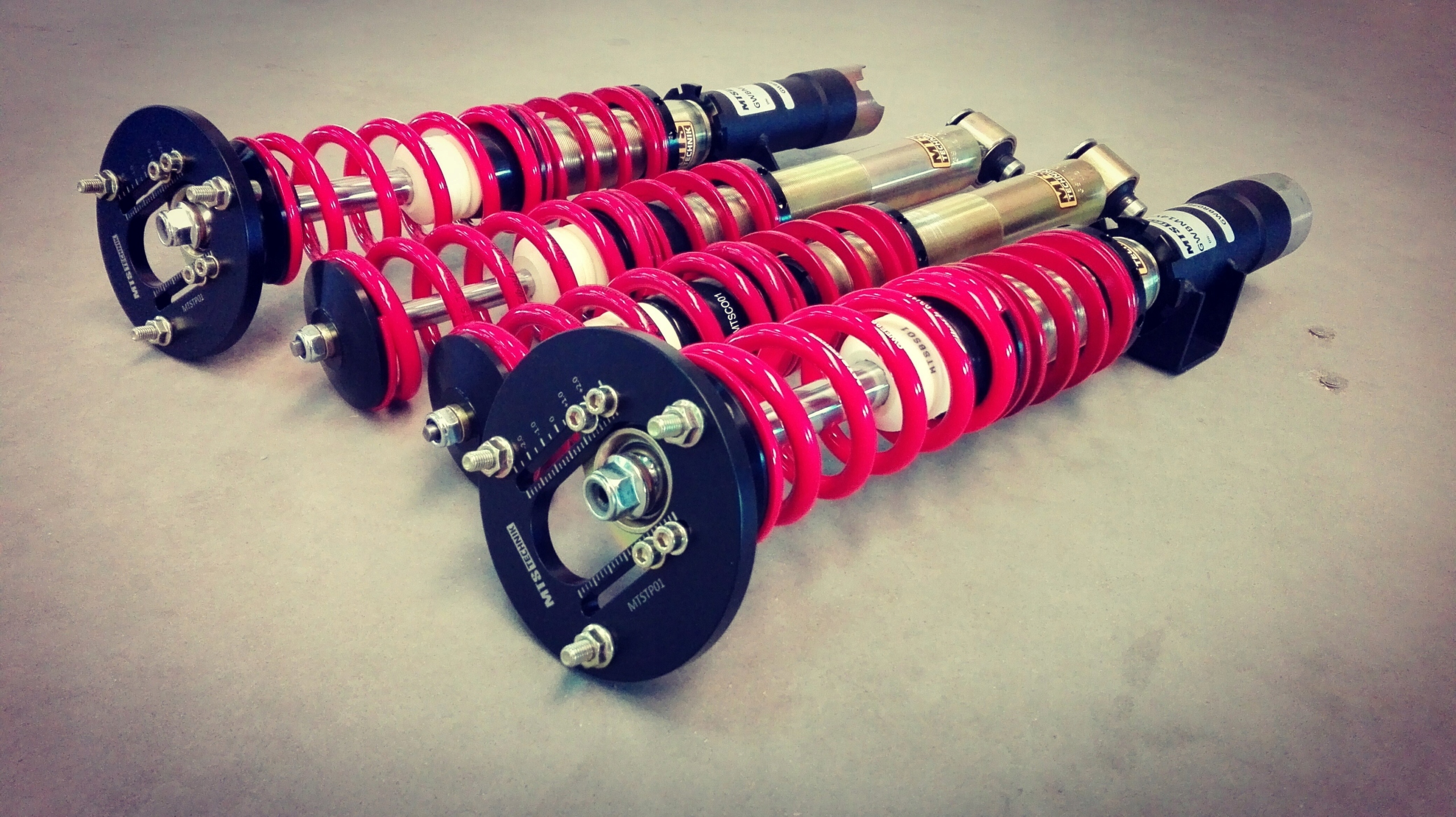 MTSGWBM19 - MTS Gold резьбовая подвеска развал BMW E24 E28