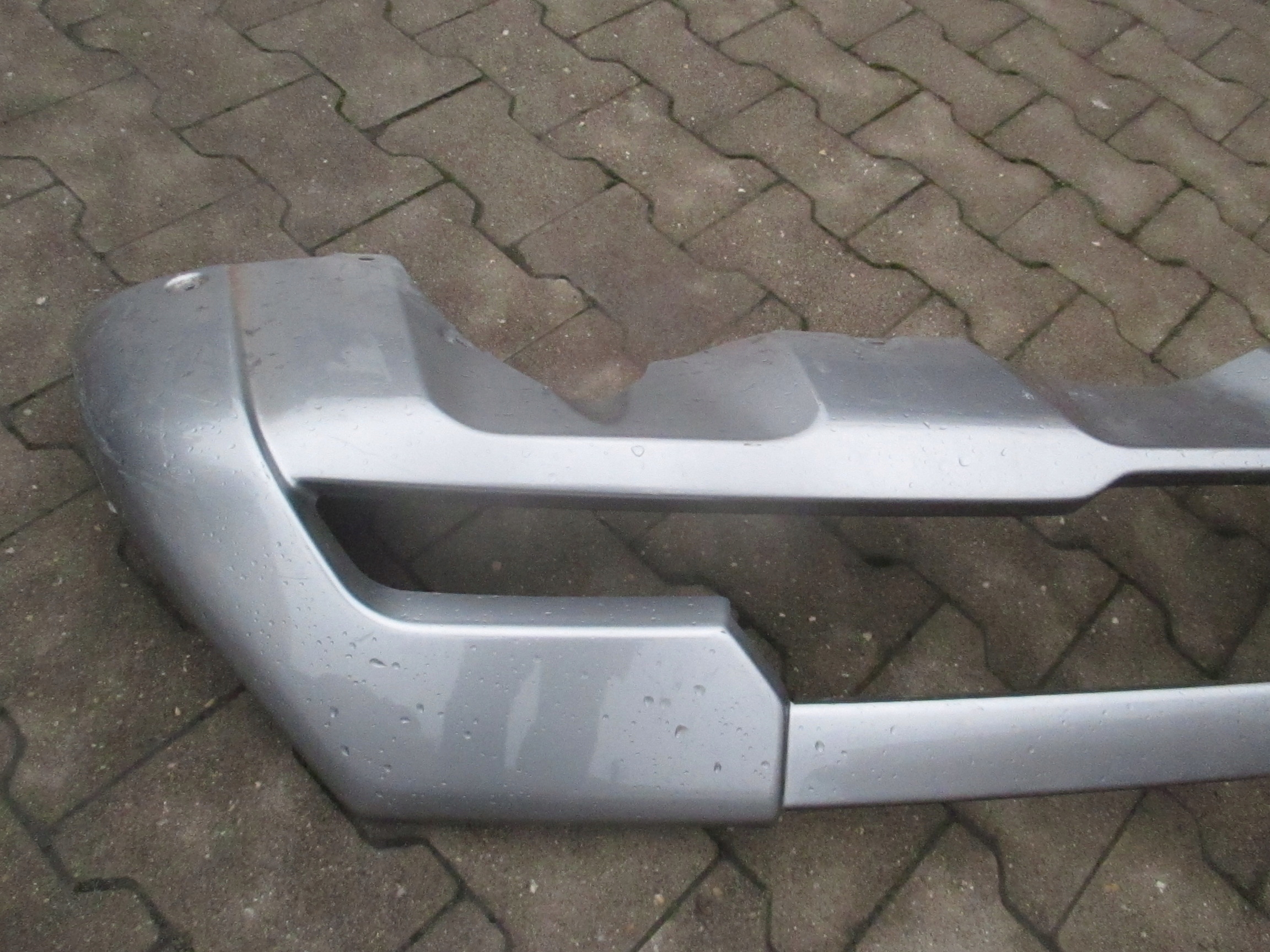 SUZUKI SX4 S-CROSS ELEGANCE DOKŁADKA ZDERZAKA TYL Strona zabudowy tył