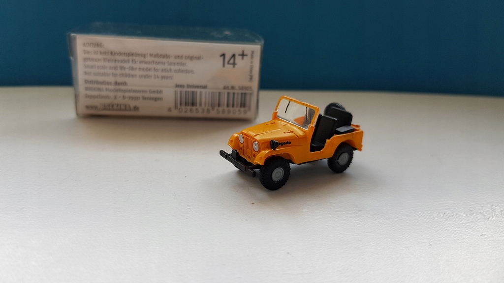 Brekina 58905 Jeep Universal (Arwico) žlutá