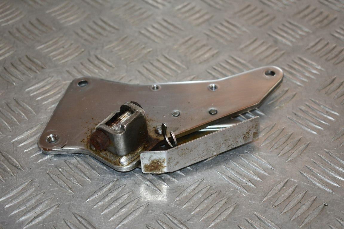 50615-MZ0-000 - Набор для ног правая передняя GL 1500 VALKYRIE F6C 97-