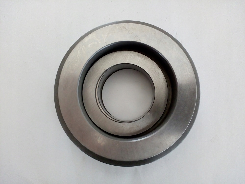 1234545hw56je57je56jw46h - Цепной ролик Linde № kat; 0009933600