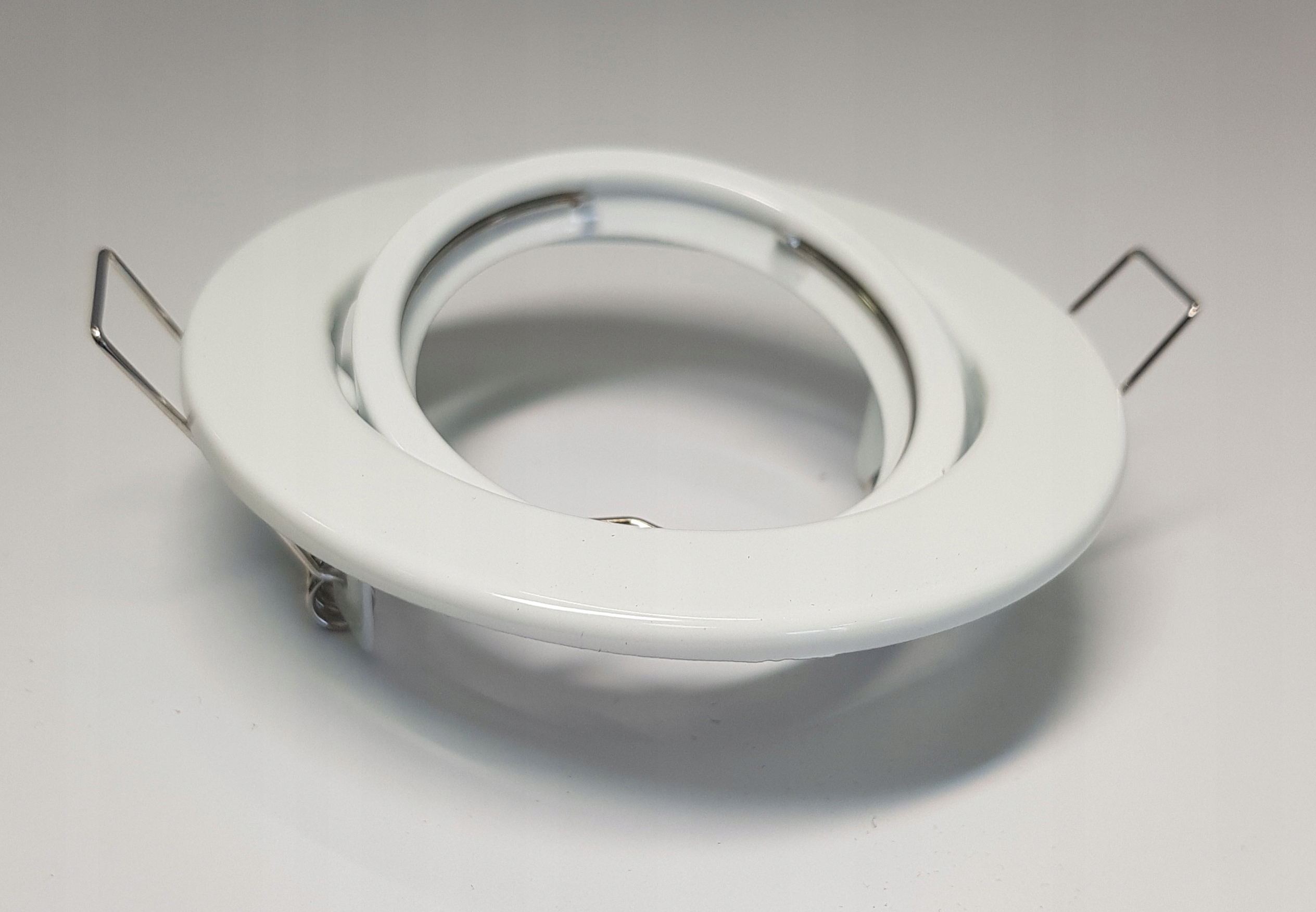 Oprawa OPRAWKA HALOGENOWA z GU10 do LED ruch BIAŁA Rodzaj sufitowa wpuszczana