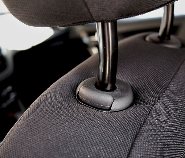 POKROWCE SAMOCHODOWE TOYOTA YARIS 1998-05 Producent Auto-dekor