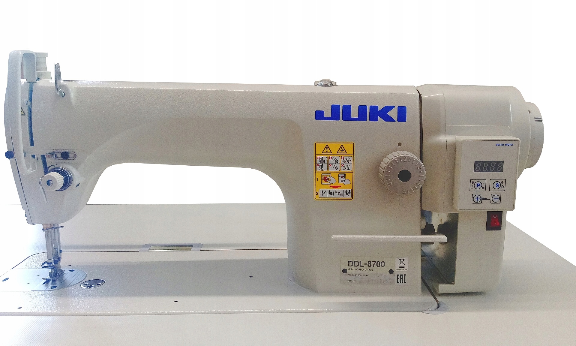 Машинки juki купить. Juki DDL-8700. Джуки ДДЛ 8700. Швейная машина Juki 8700. Промышленная швейная машинка Juki DDL-8700.