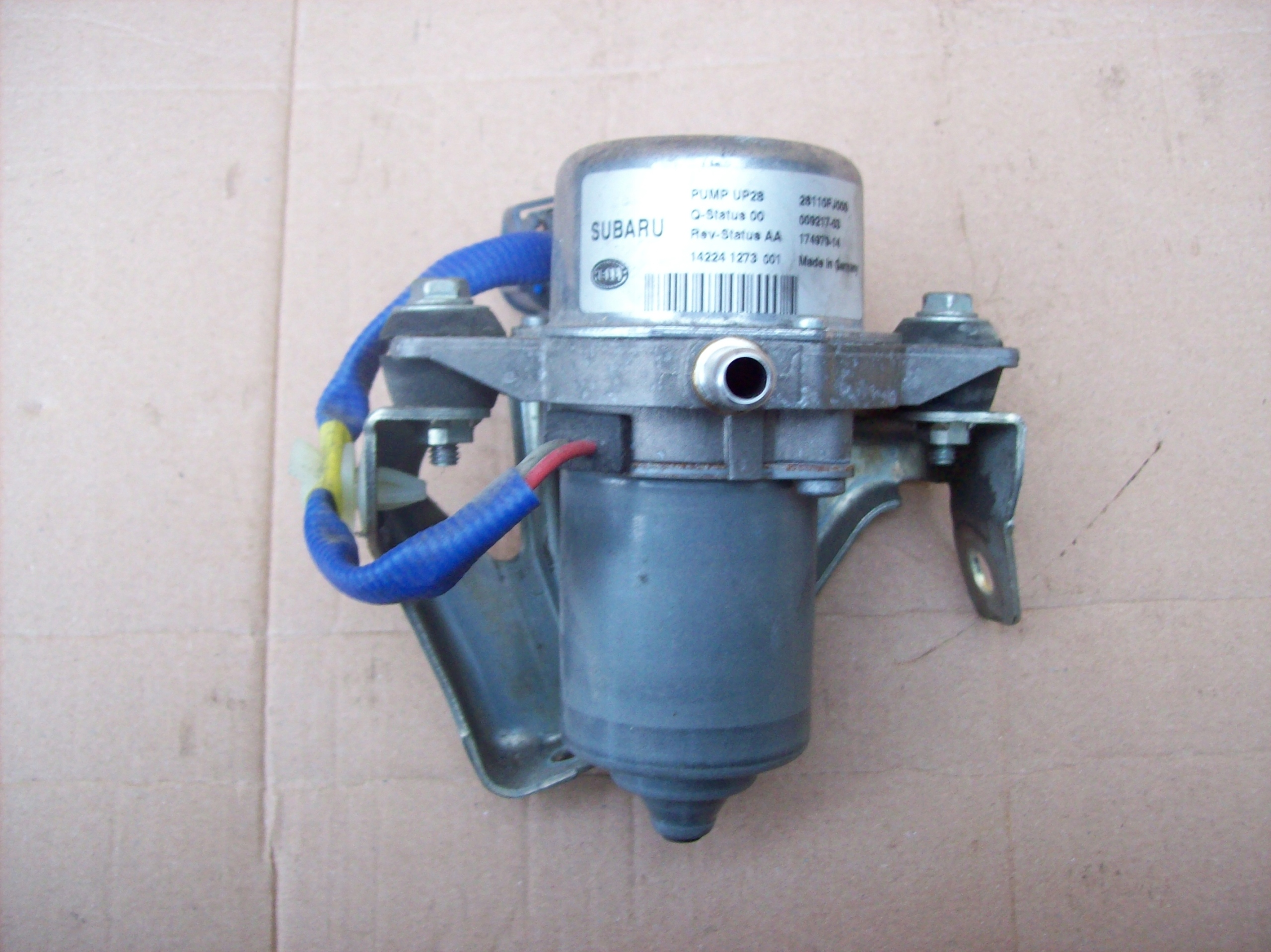 2.0T - Subaru Forester XT 2.0 FA20 ВАКУУМНЫЙ НАСОС 26110FJ000