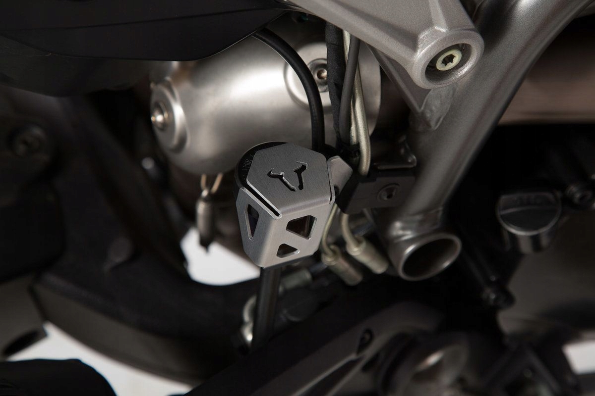 SCT.22.547.10000/S - SW-MOTECH крышка резервуара для жидкости Hyperstrada 939