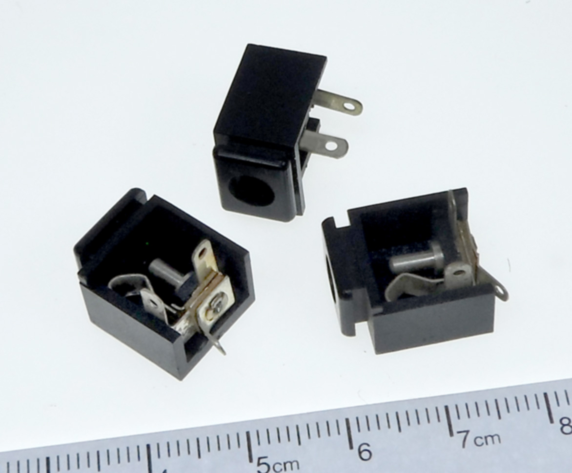 [STcs] Gndc gniazdo DC 2.1/5.5