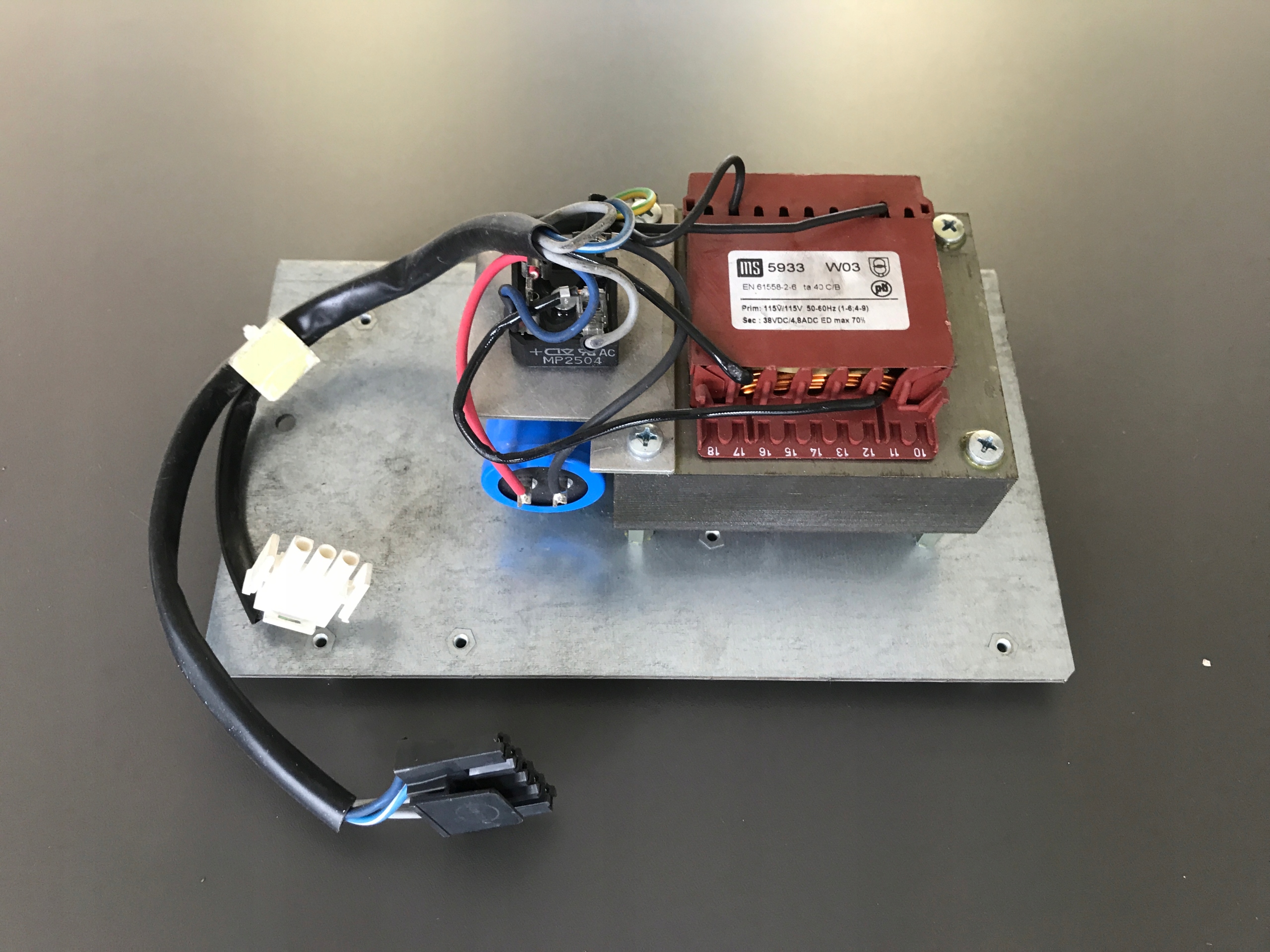 NUSSBAUM Zasilacz wywazarki BM30