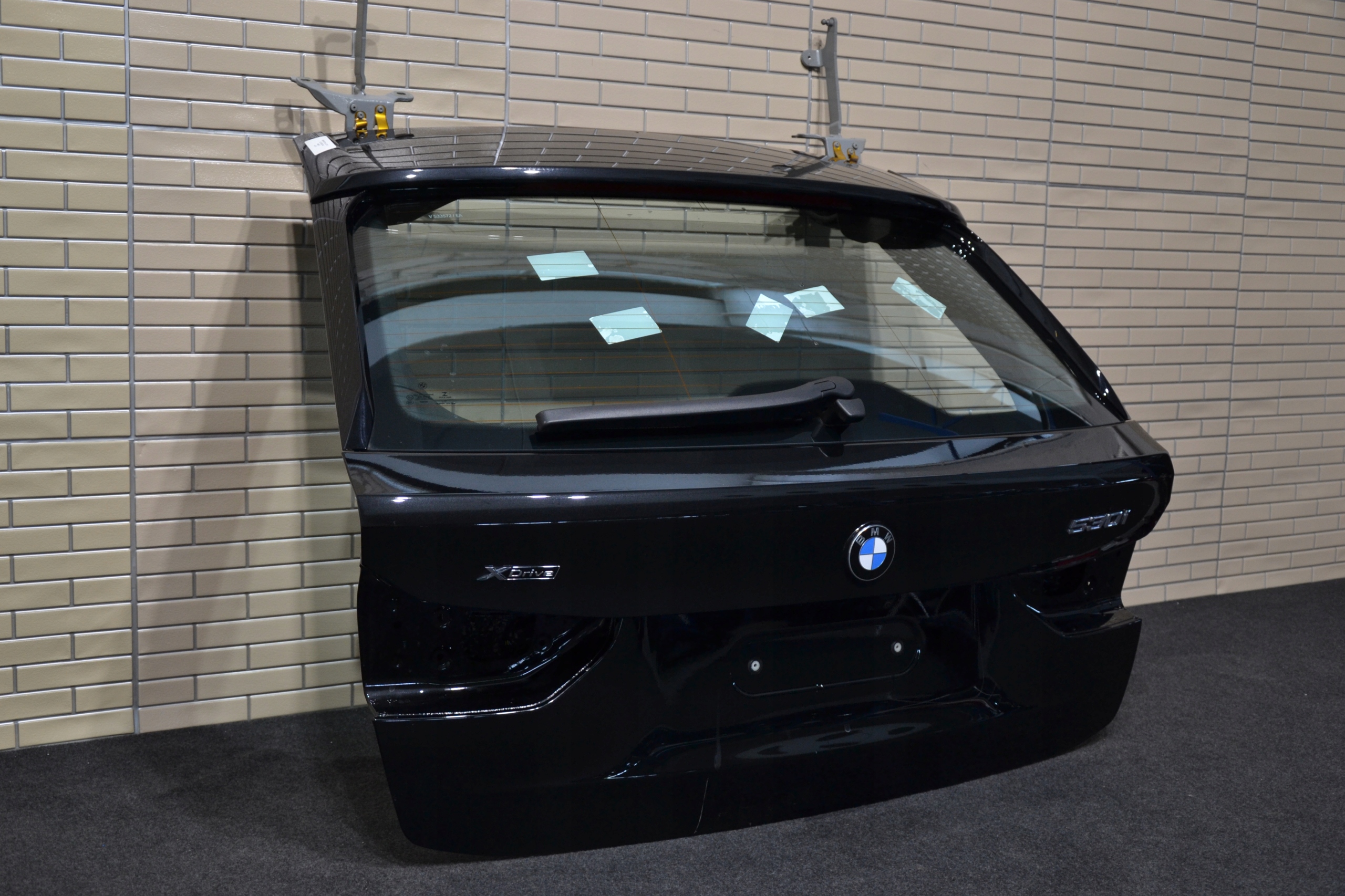 BMW G31 KLAPA TYŁ TYLNA KOMPLETNA KOLOR 475 Typ samochodu Samochody osobowe