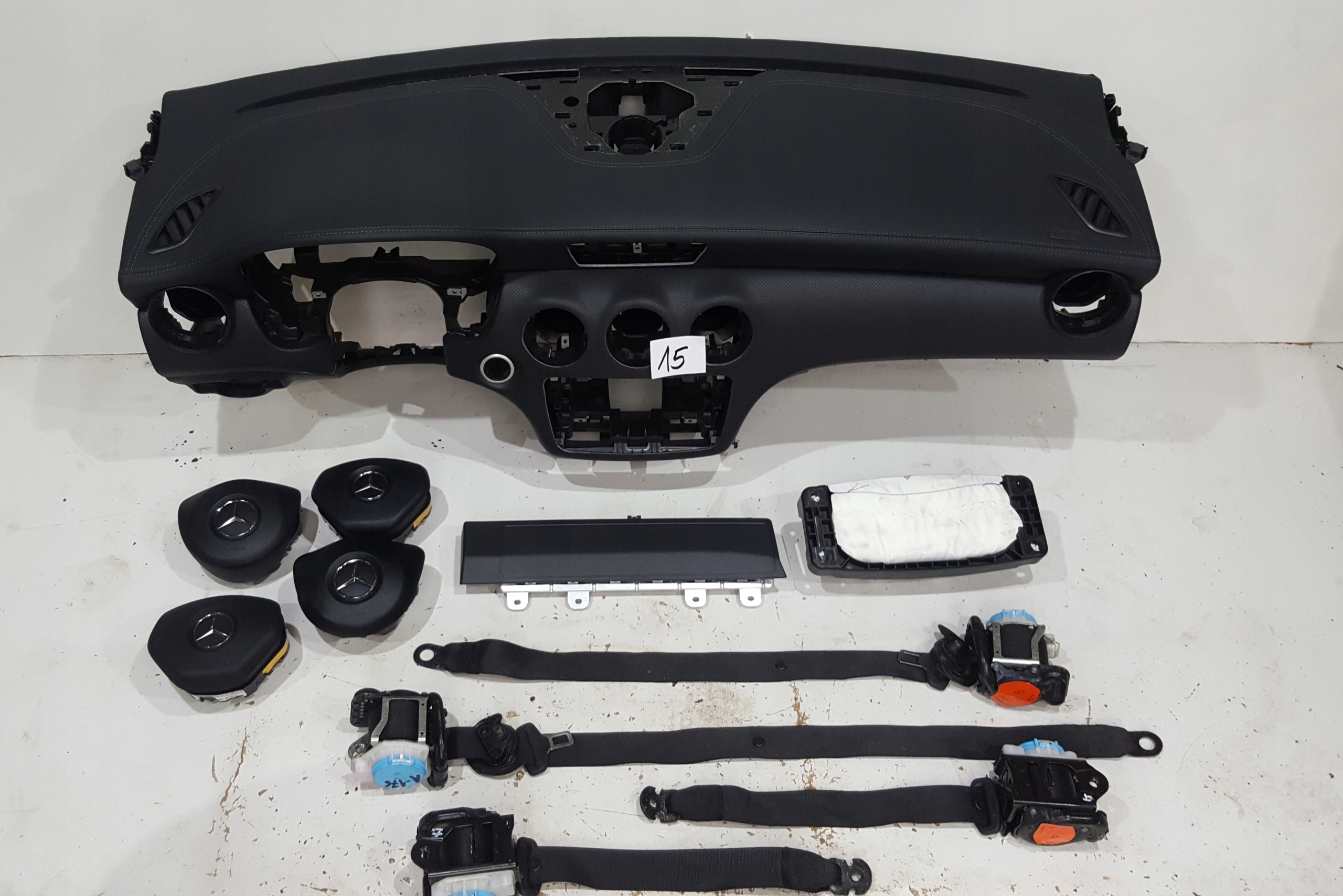 MERCEDES A-Class W176 доска консоль подушка безопасности ремни