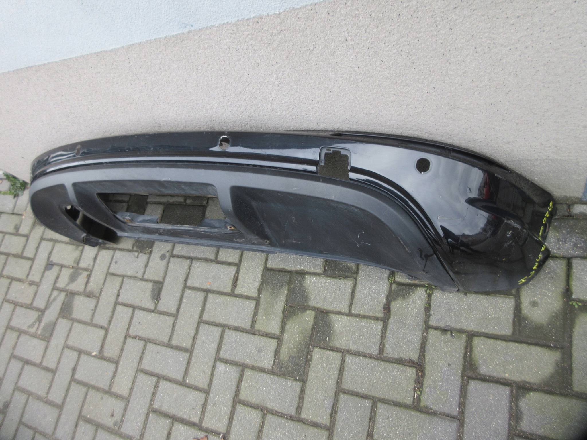 VW TIGUAN R-Line spoiler zderzak tył 5N0807521H Strona zabudowy tył