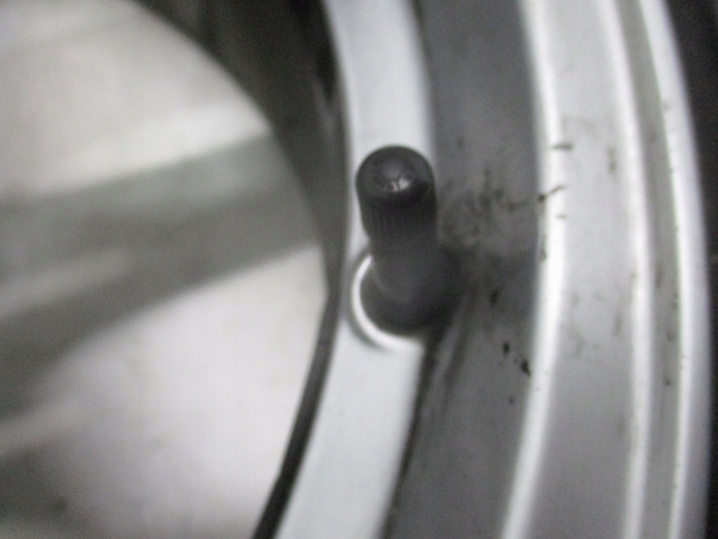 Koła felgi opony VOLVO V60 R16 M+S Szerokość opony inna