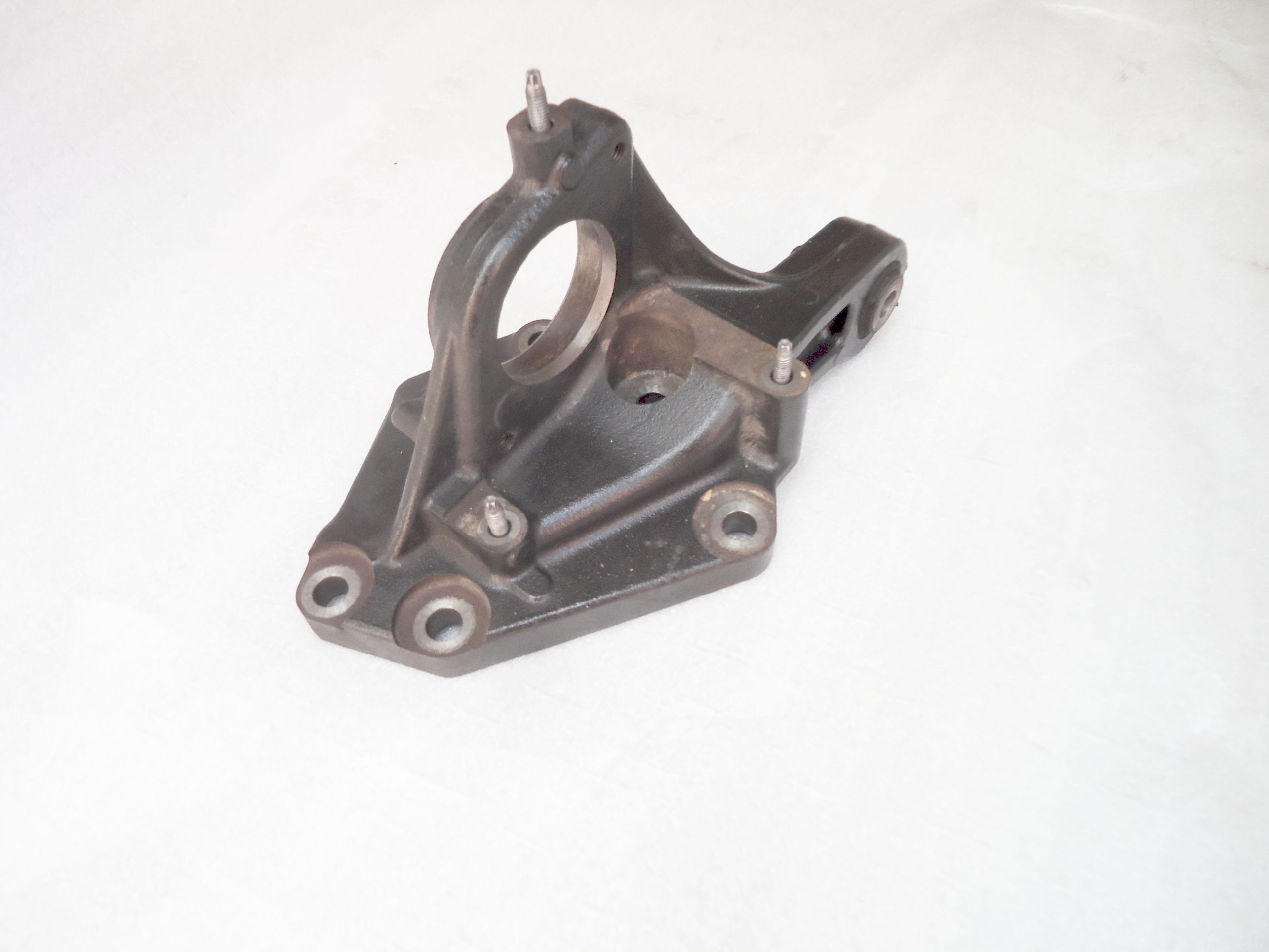 9674214480 - CITROEN C4 Picasso II опора Півосі TF82SC