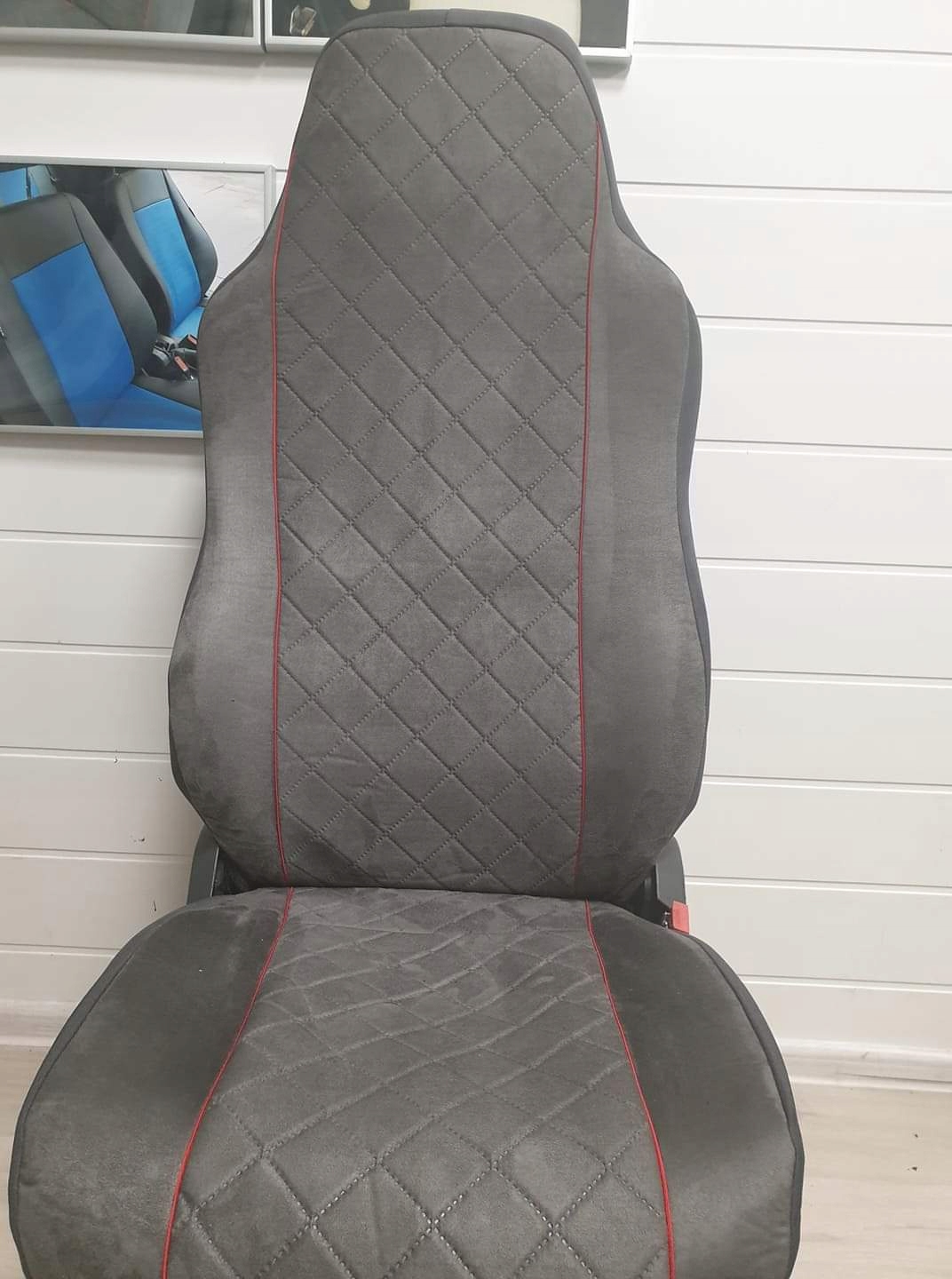 POKROWCE SAMOCHODOWE TIR ACTROS MP2 MP3 ALCANTARA Numer katalogowy producenta ROCO32