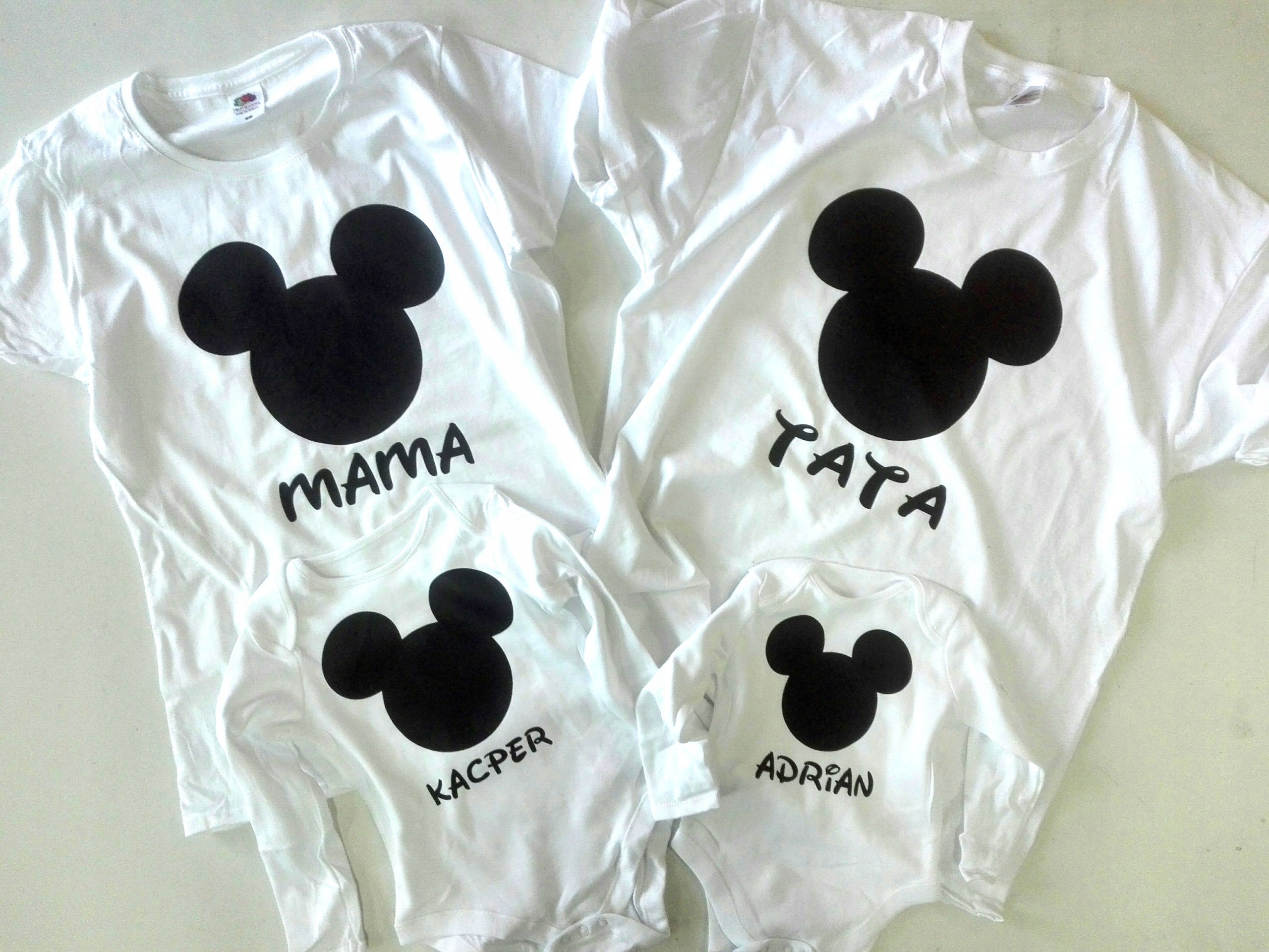 KOSZULKI DLA RODZINY KOMPLET DLA 4 OSÓB SESJA M Wzór dominujący print (nadruk)