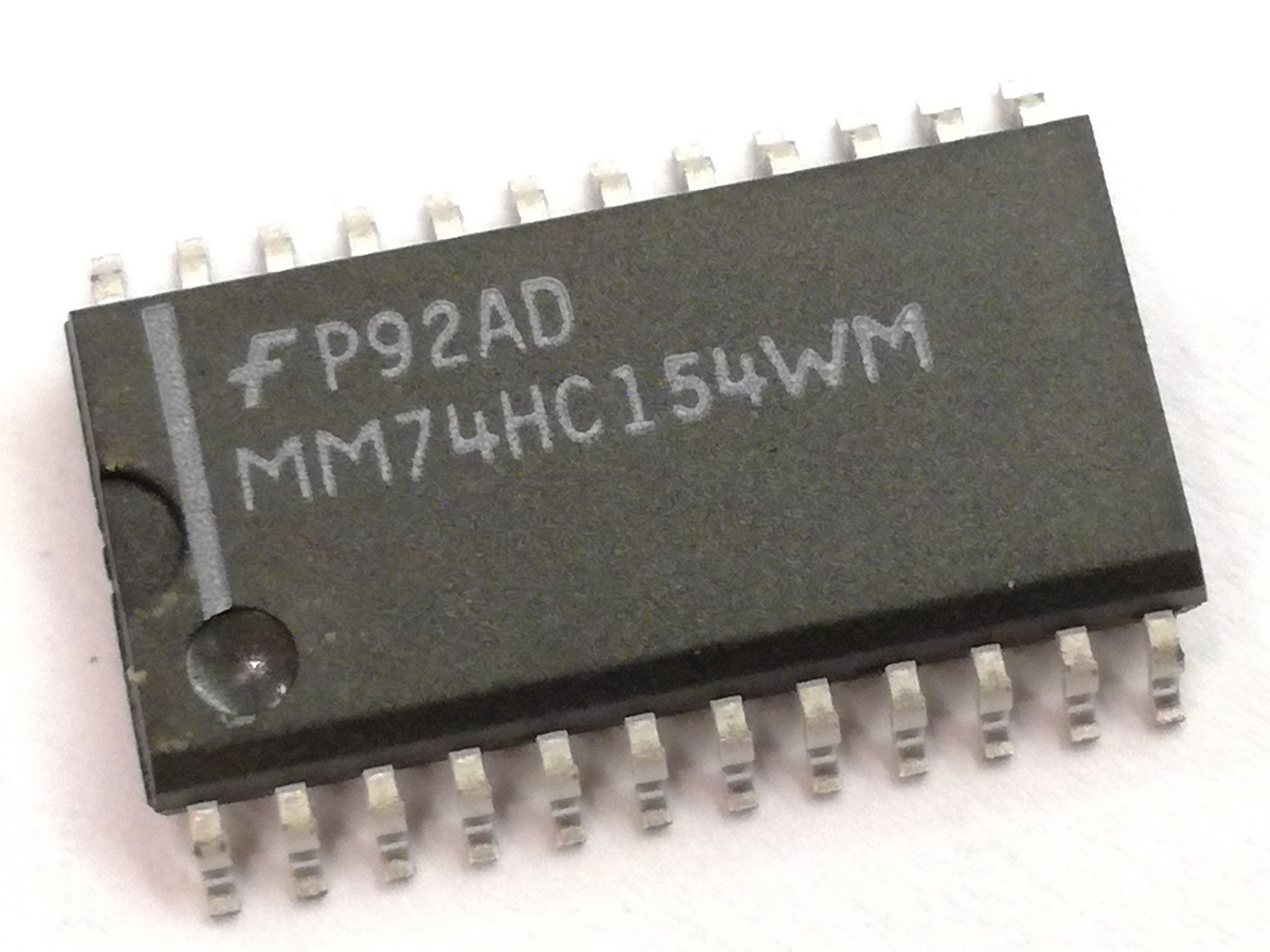MM74HC154WM dekoder 4 do 16 linii SO24 Fairchild