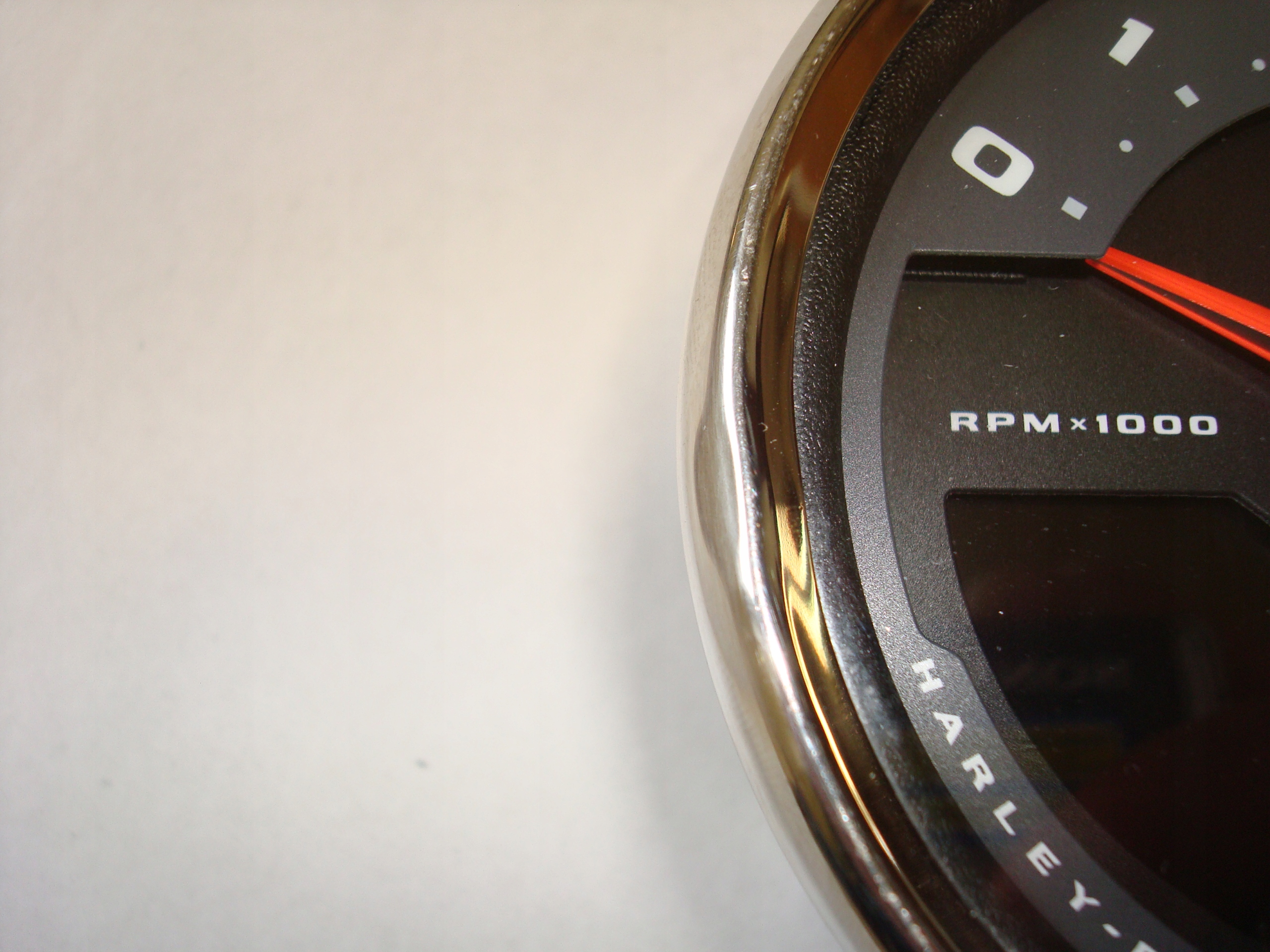 70900704 - HARLEY DAVIDSON SOFTAIL ЖИР БОБ 18 + ТАХОМЕТР