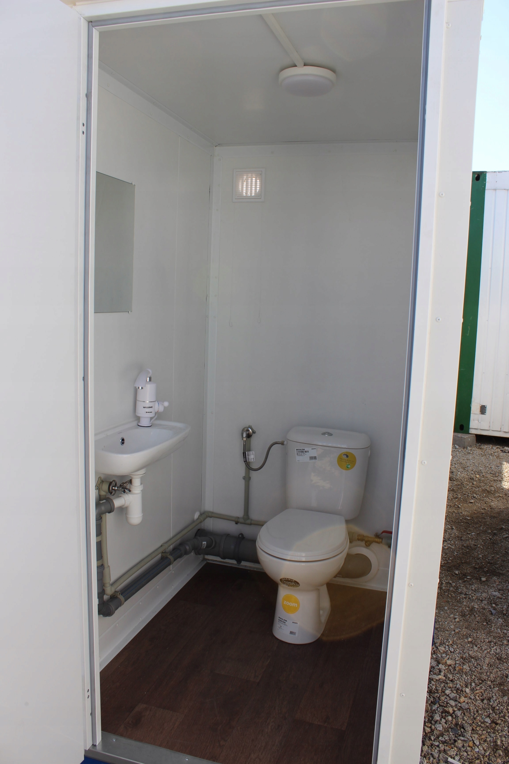 KONTENER SANITARNY / KABINA WC - WYNAJEM Marka inny