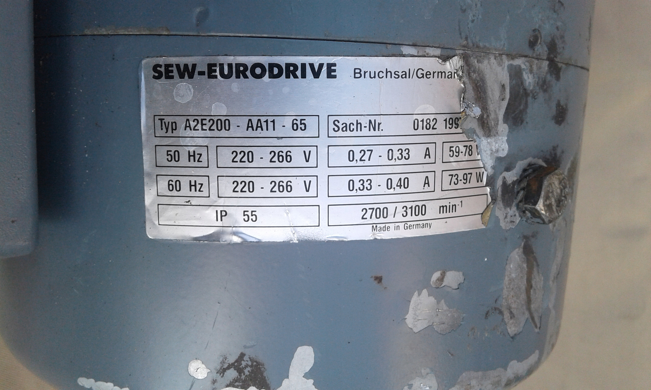 Motoreduktor 20/40obr. 0,44/0,88kw .OŚ-35mm Marka SEW