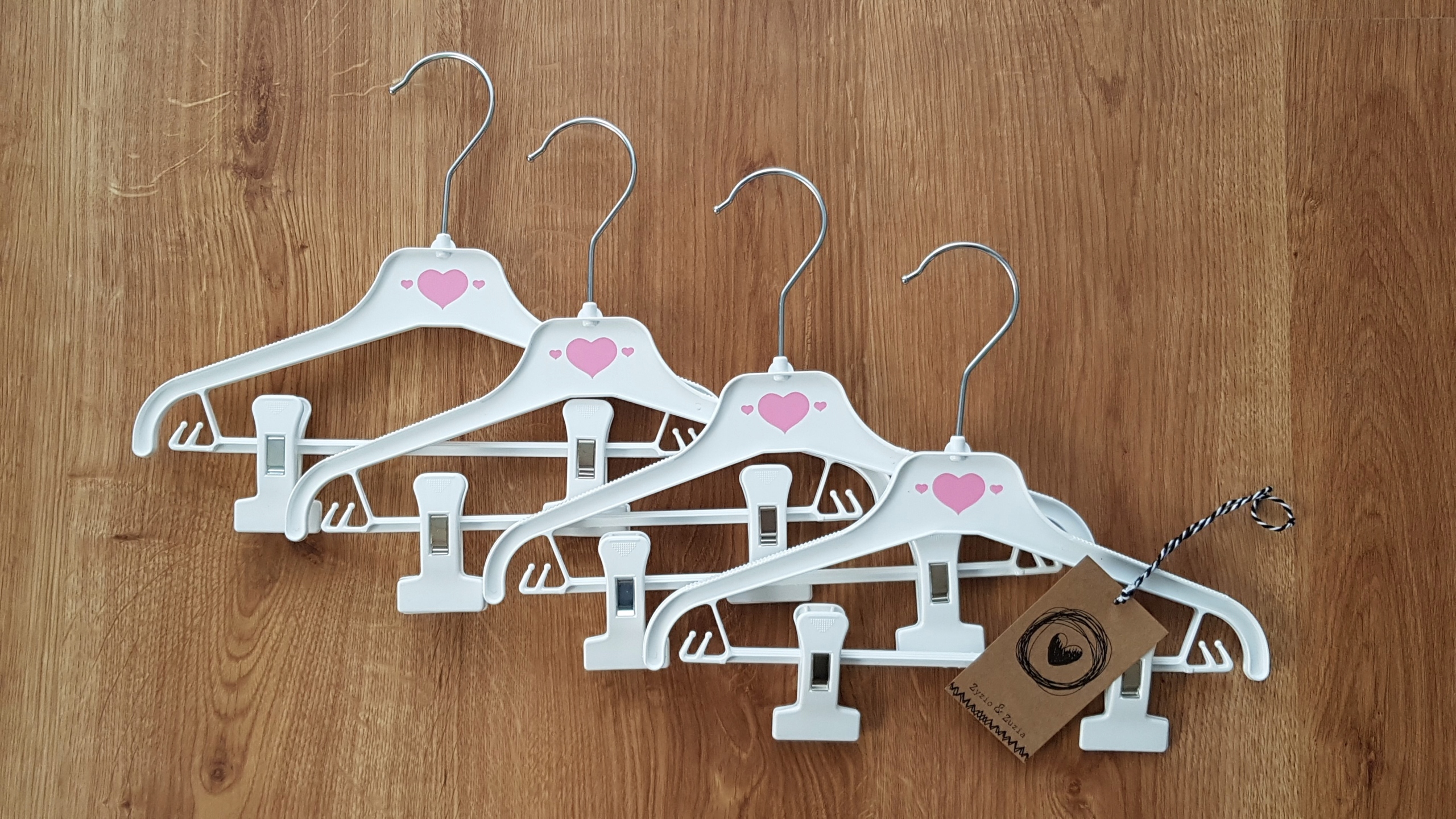 Wieszaki małe 28cm dziecięce niemowlęce 4sztuki Kolor biały