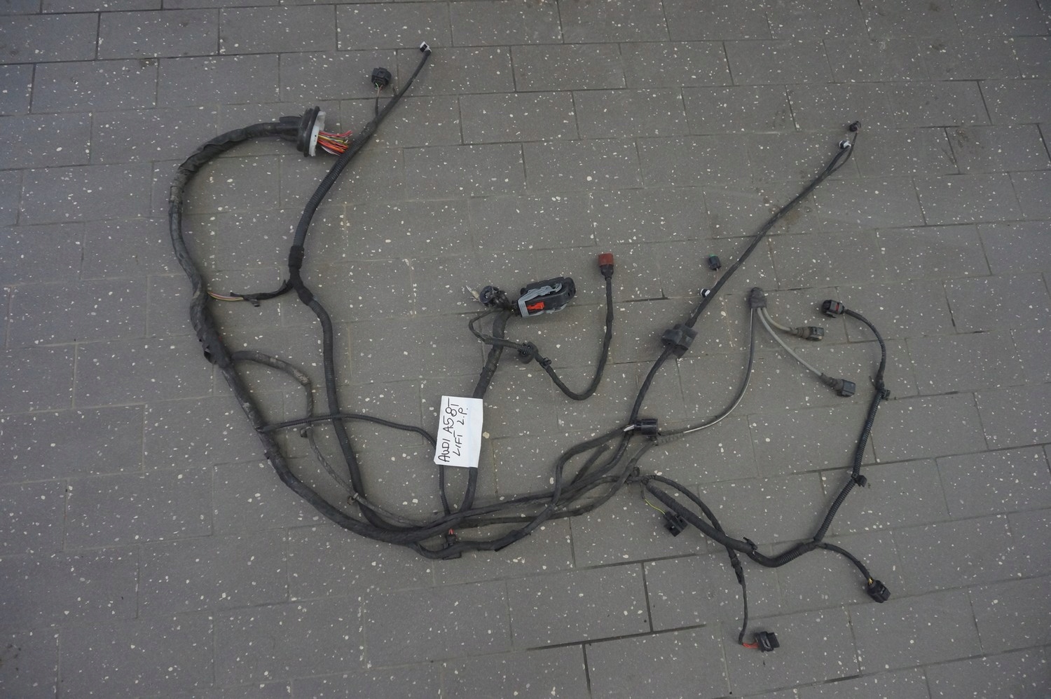 Установка передня ліва AUDI A5 8T LIFT Xenon ABS