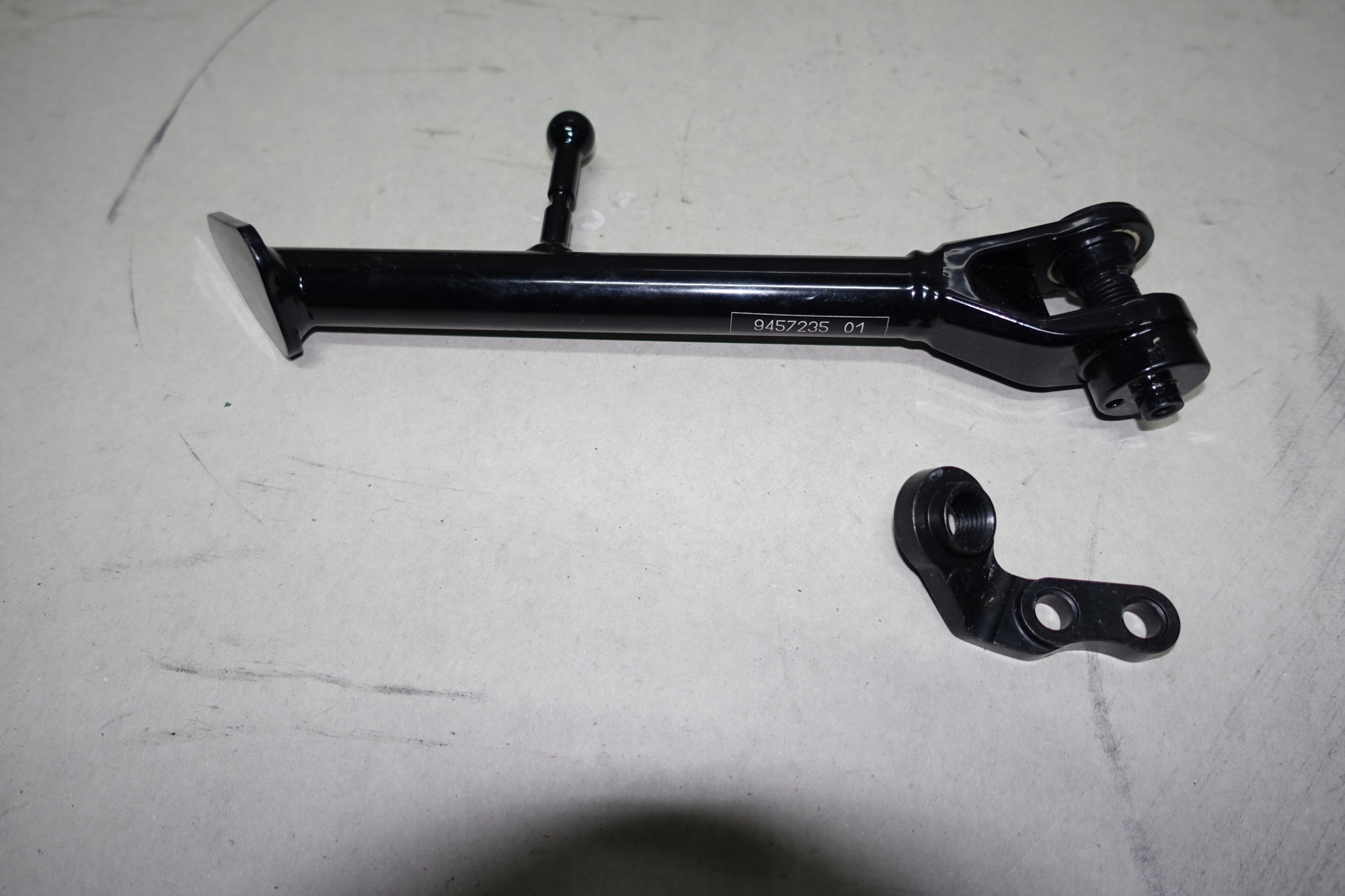 46539457235 - Підніжка для мотоцикла BMW New