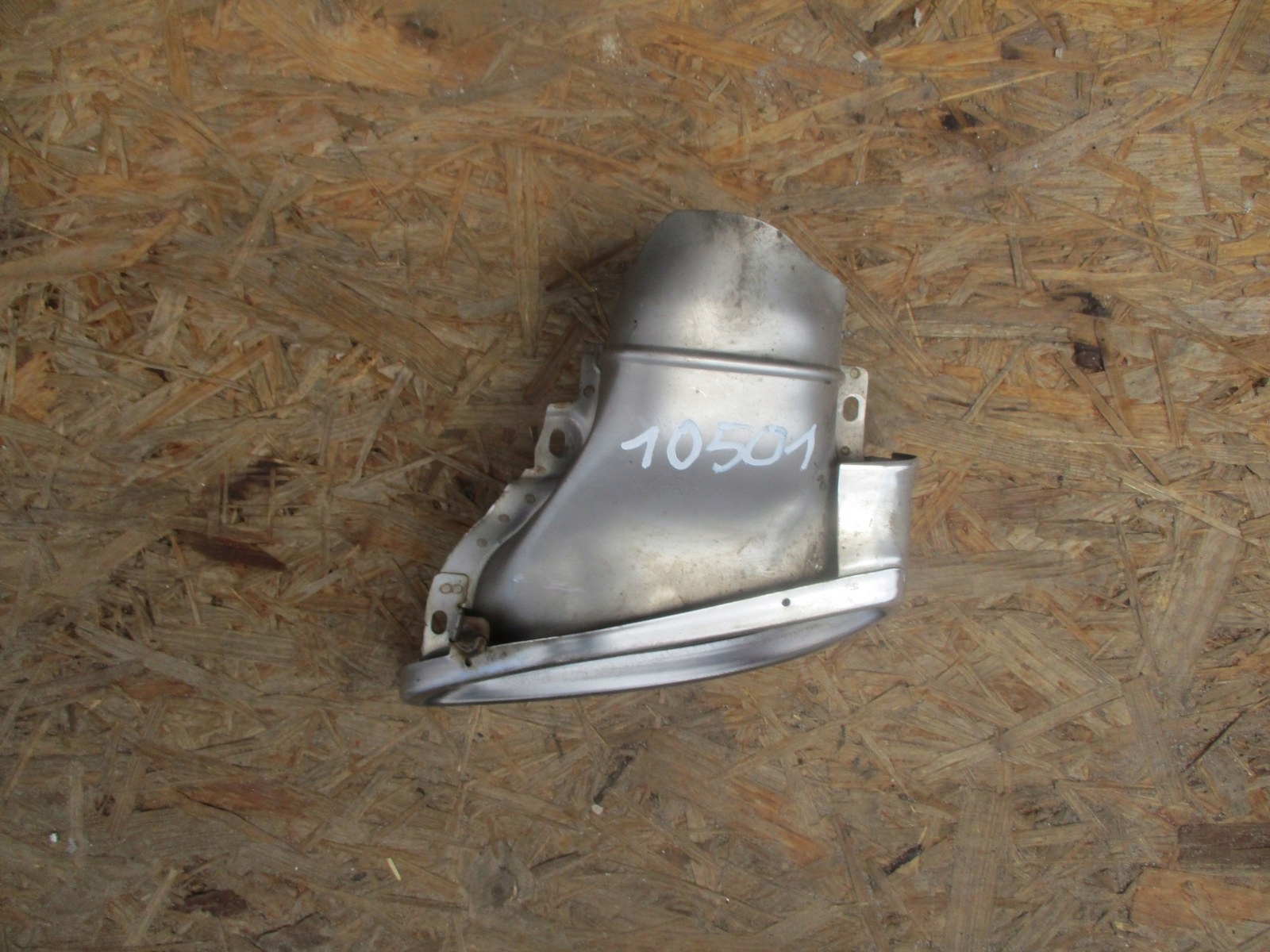 A2124902727 - MERCEDES E-Class W212 LIFT наконечник вихлопної труби лівий