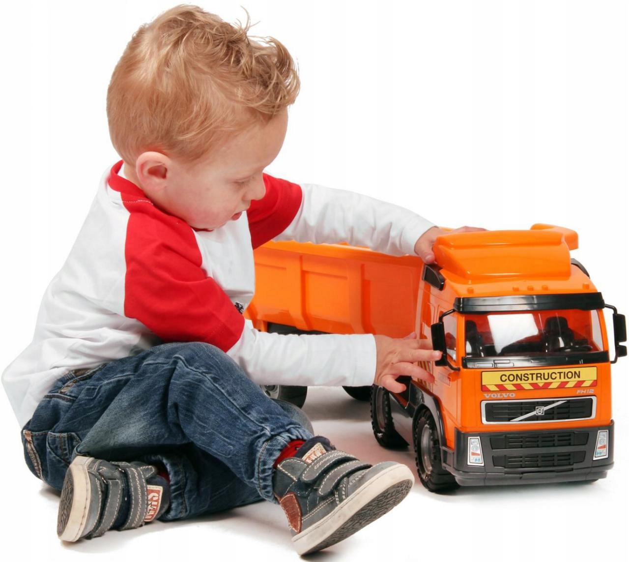 WADER POLESIE CIĘŻARÓWKA WYWROTKA VOLVO FH12 12m+ Rodzaj pojazdu ciężarówka