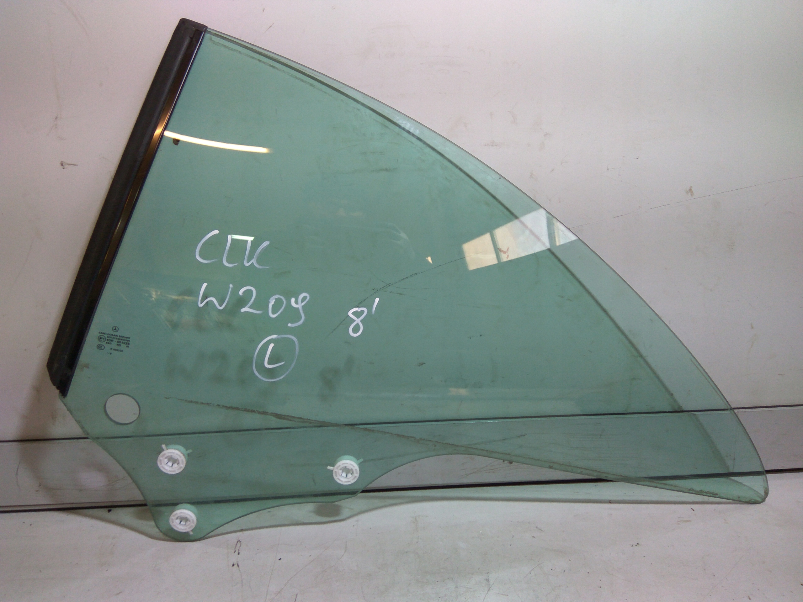 MERCEDES W209 CLK заднє ліве скло