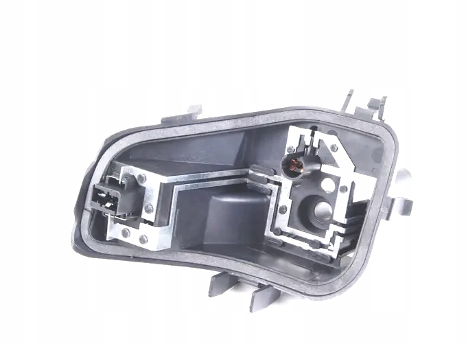 OPRAWA ŻARÓWEK LAMPY TYŁ GOLF VI LEWA ZEWNĘTRZNA