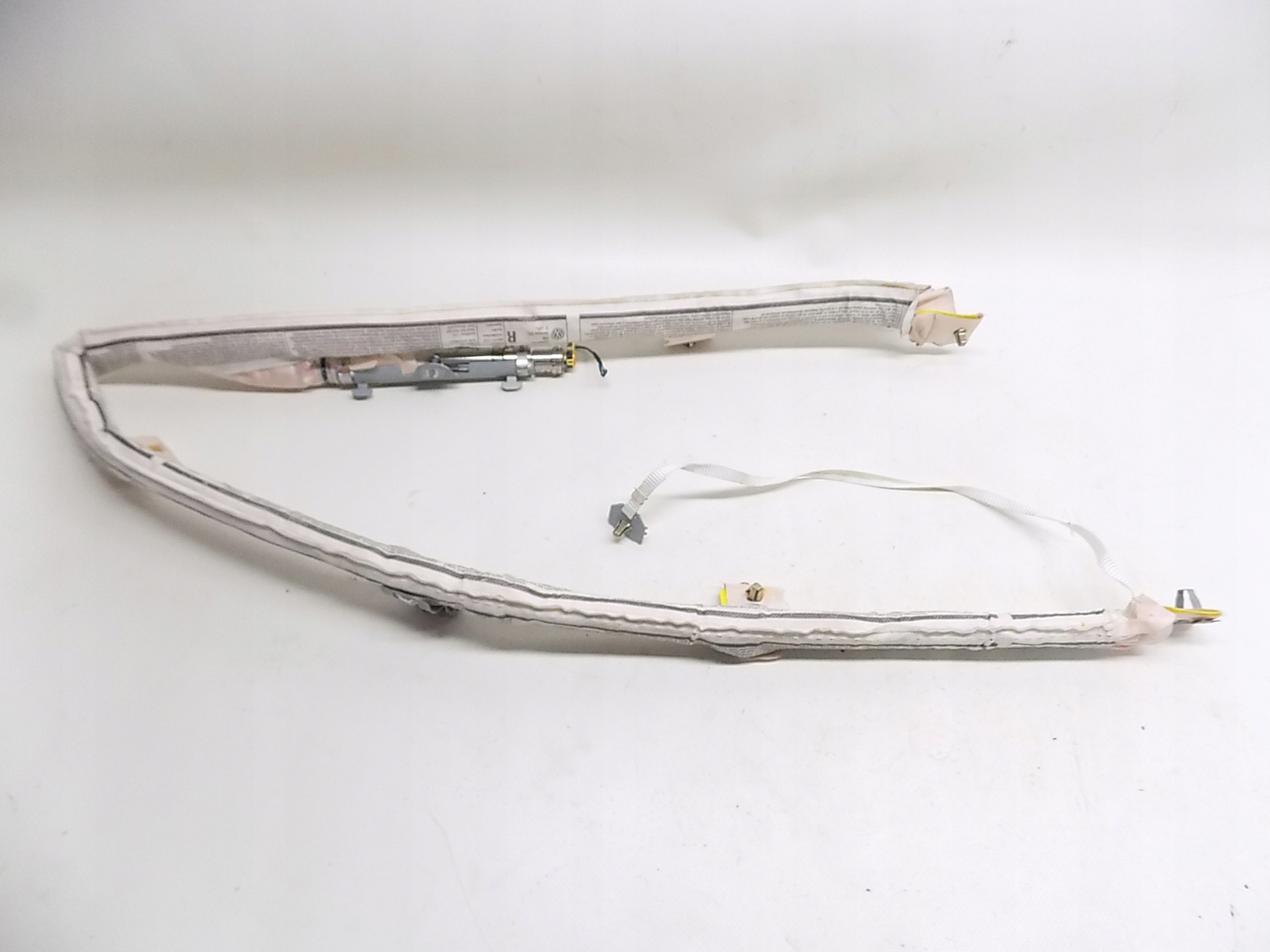 пиропатрон подушки безопасности volkswagen oe 3C8880742B