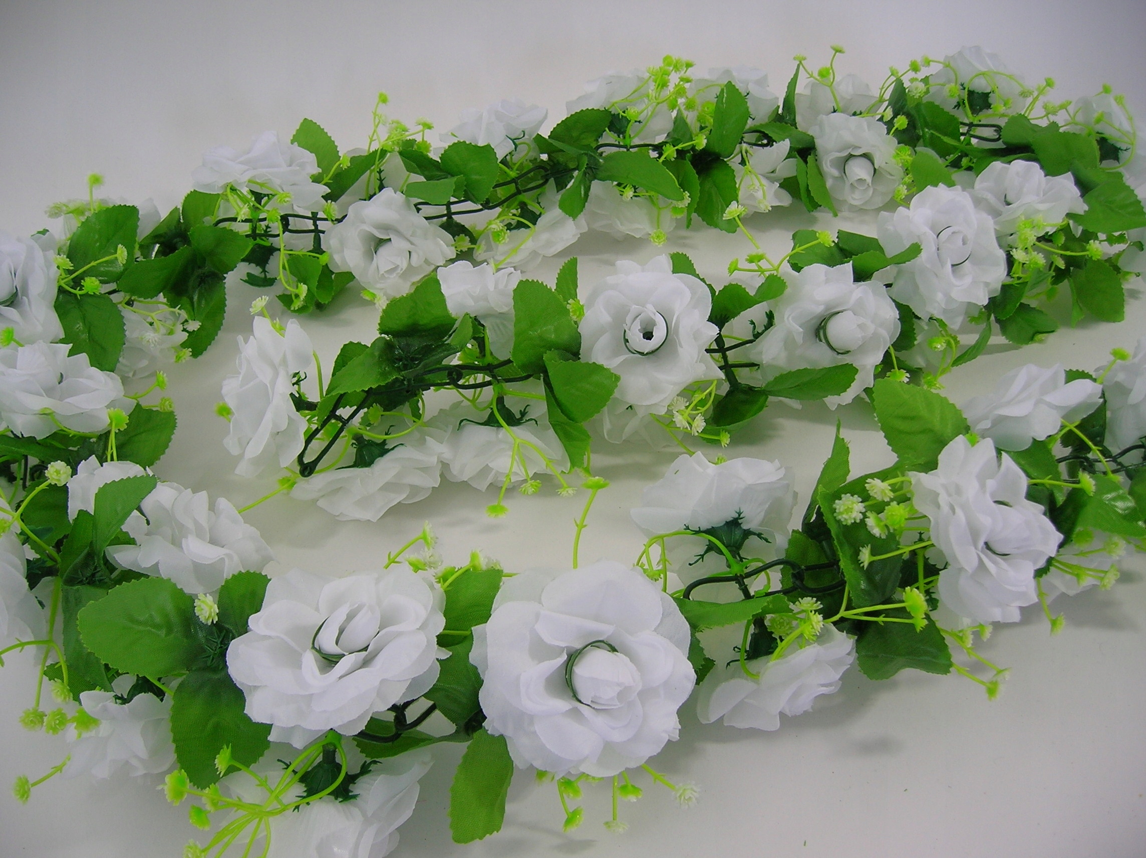 SZTUCZNE KWIATY GIRLANDA Z RÓŻAMI - BIAŁA WZÓR H Marka inna