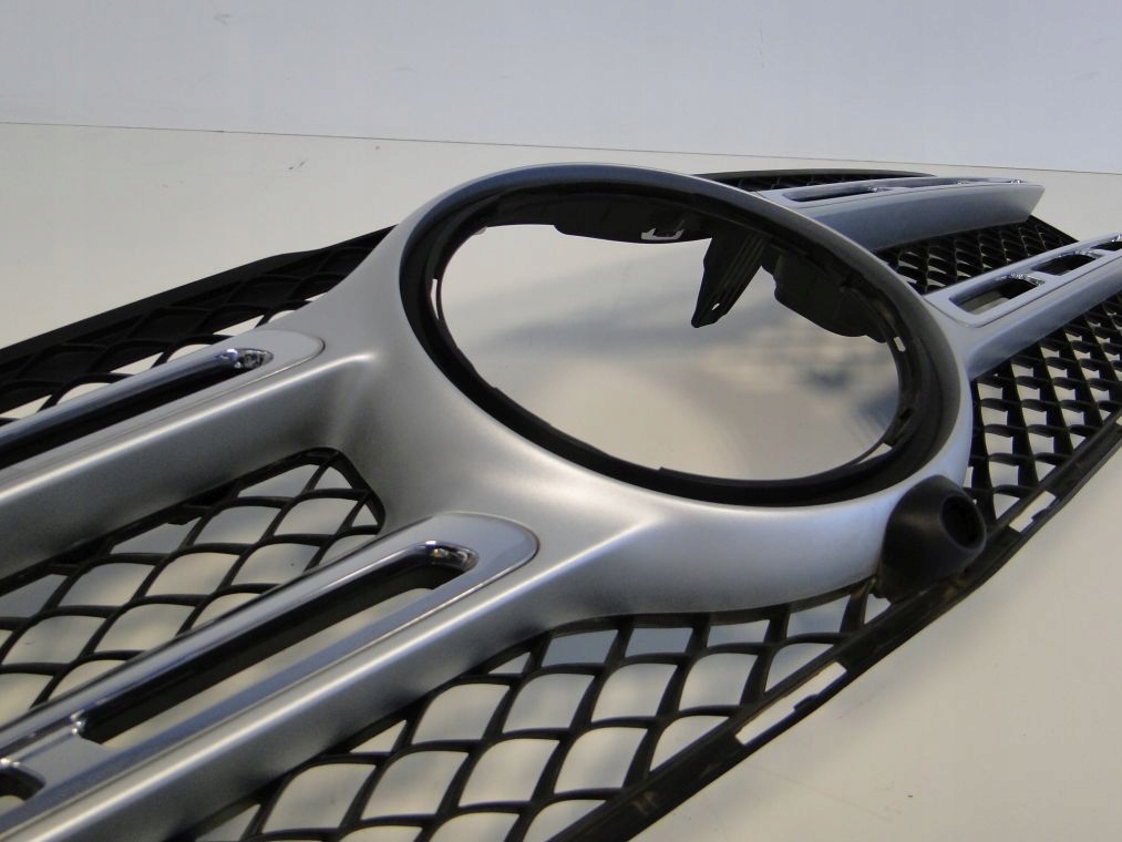 MERCEDES GLS X166 166 GRILL ATRAPA NA KAMERĘ Producent części Mercedes-Benz OE