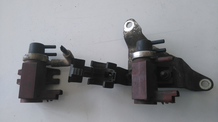 Elektrozawór turbiny Berlingo 1.6 HDI 9652570180