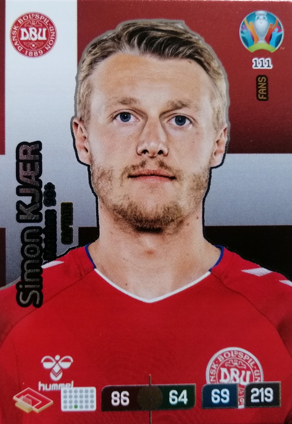 

Panini Euro 2020 Fans Captain 111 Simon Kjaer