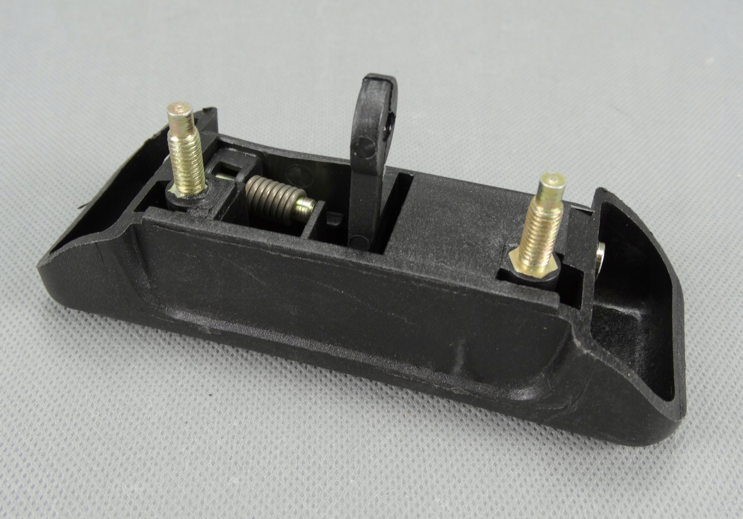 KLAMKA ZEWN DRZWI PRZESUWNYCH FORD TRANSIT 86-00 Kolor czarny