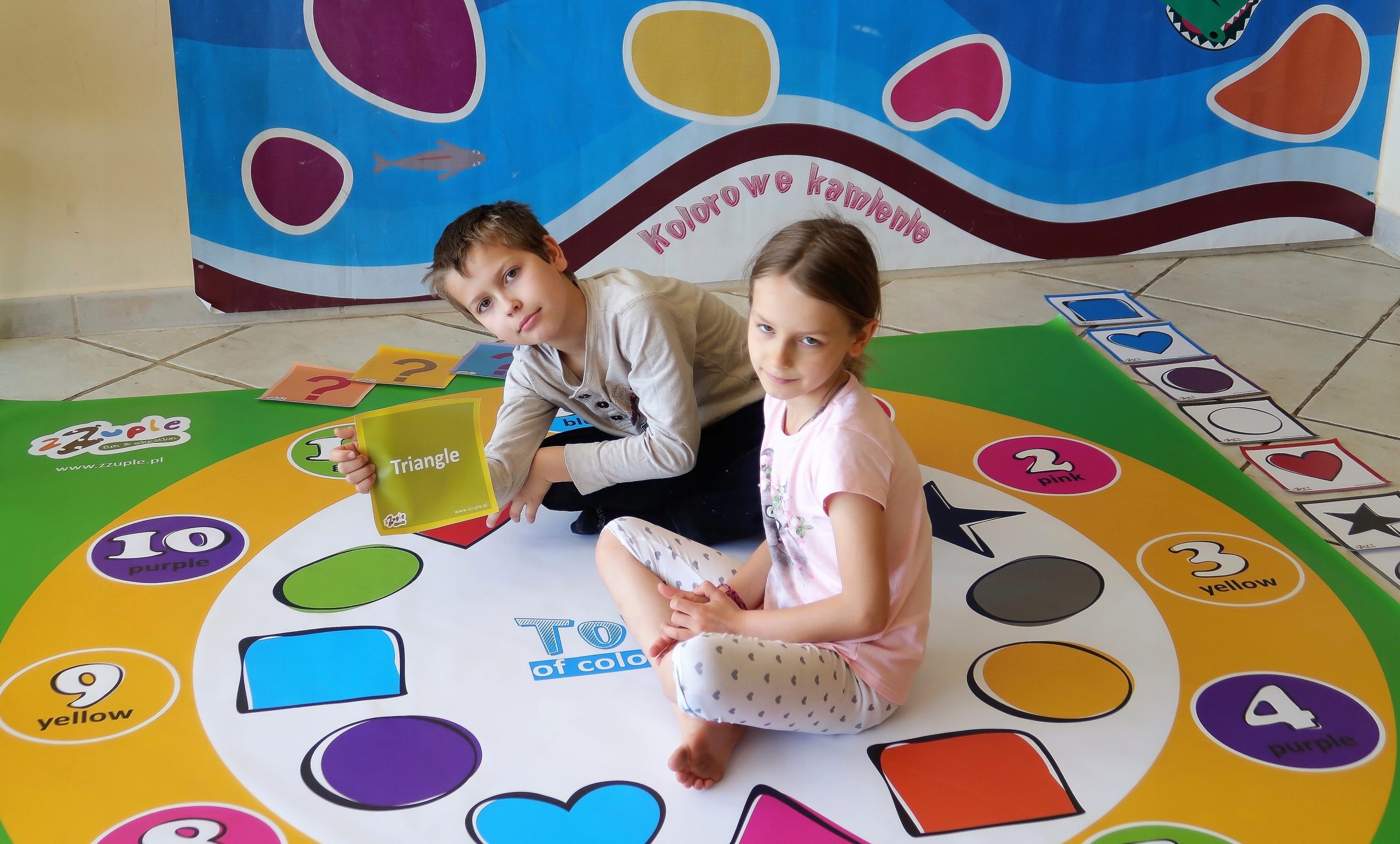 MATA angielska * Tornado of colours and shapes * Wydawnictwo inne