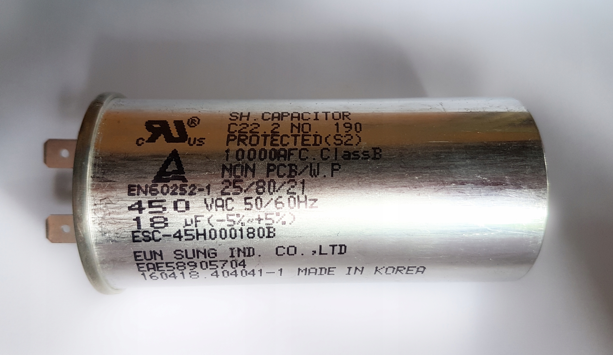 

18uF 450V kondensator silnikowy