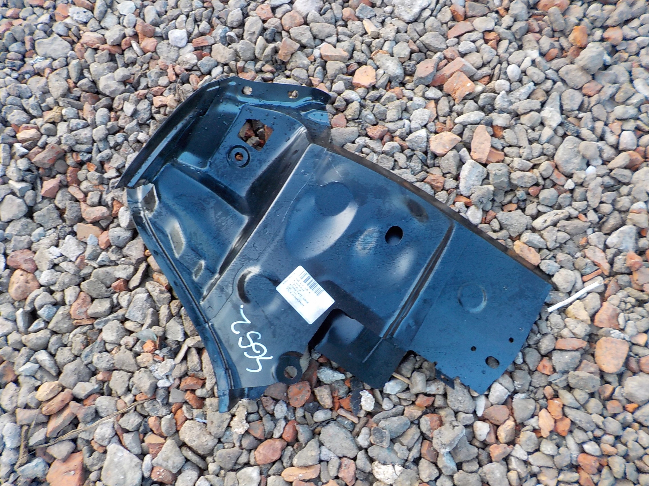 3G5813320A - Ремень усиление задний правый VOLKSWAGEN PASSAT B8