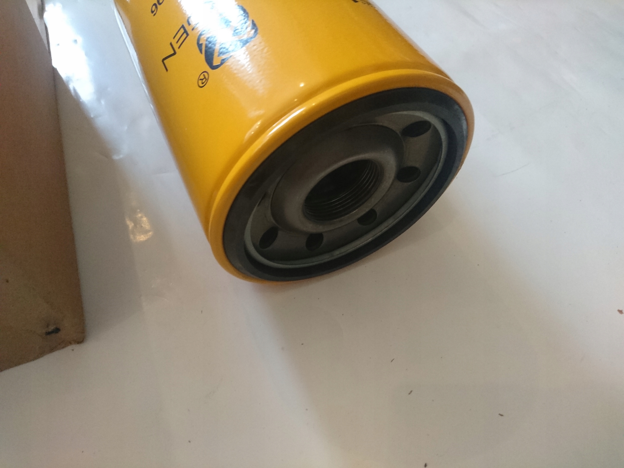 Filtr oleju silnikowego JCB JS260 JS200 581/18096 Producent części NexGen