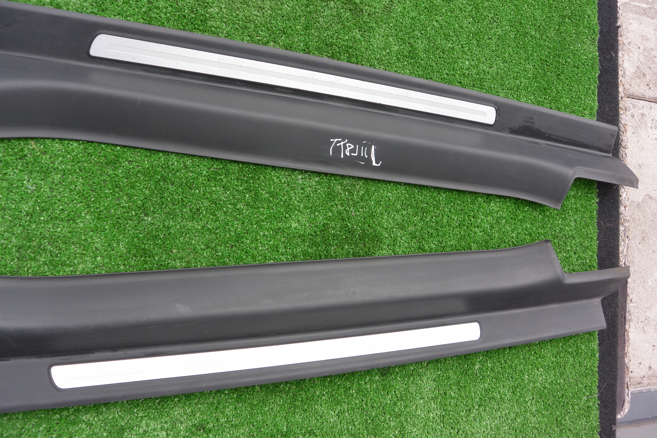moulding cap threshold left right AUDI TT 8J KOMPLET