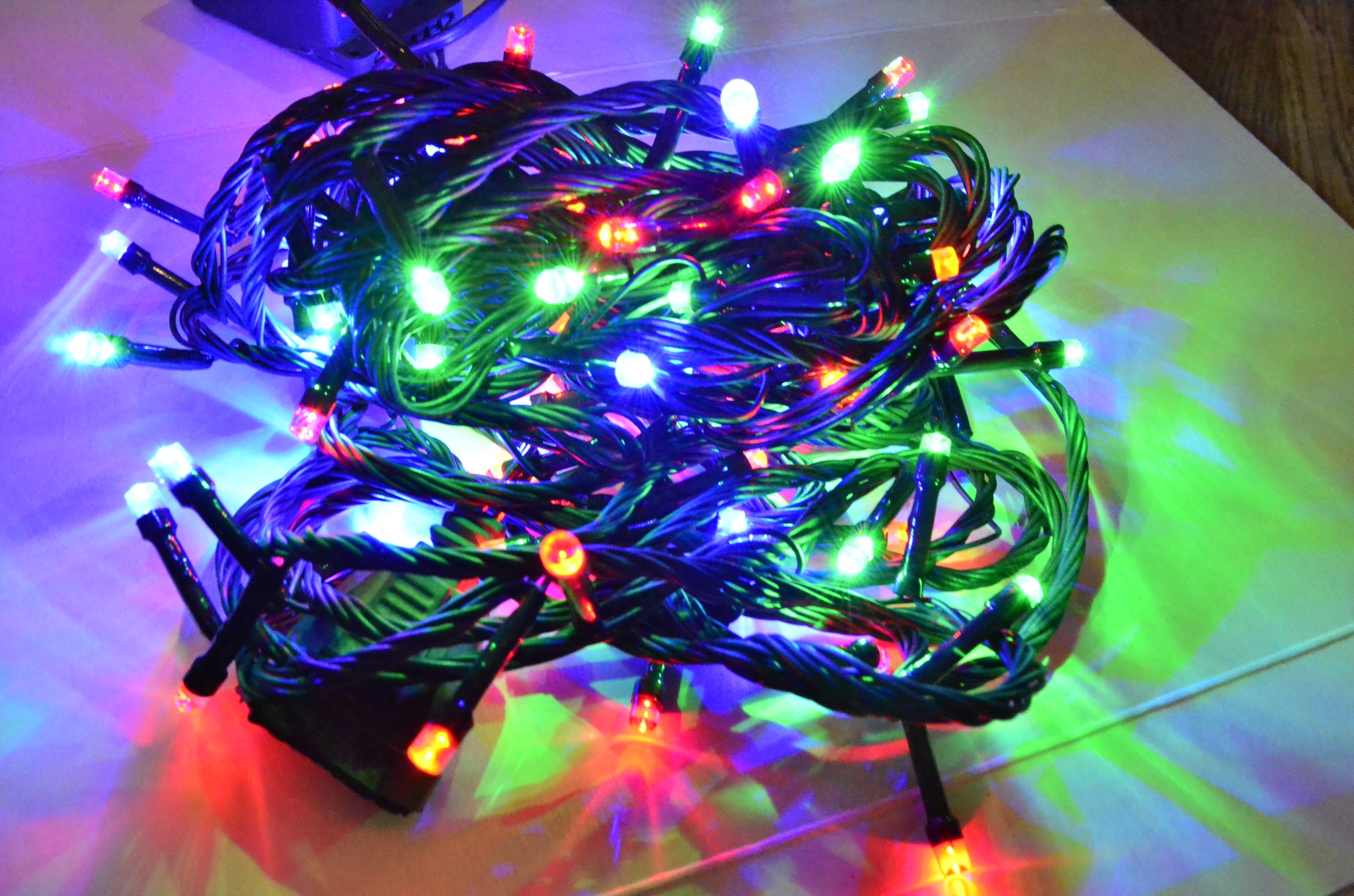 Лампочки для елки 100 LED МНОГОЦВЕТНЫЕ