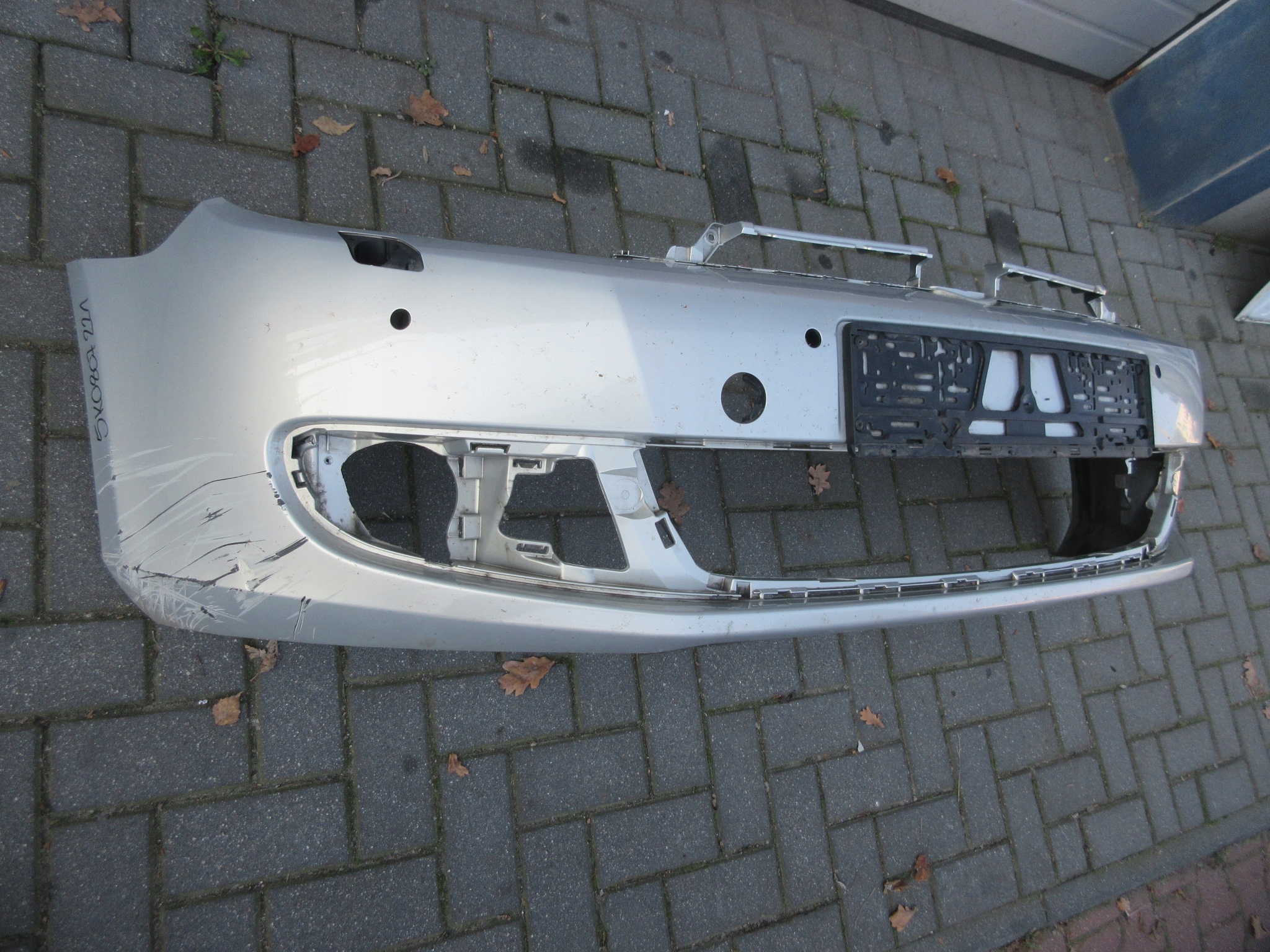 VW GOLF 6 бампер przodk0807211 ПАРКТРОНИК омыватели